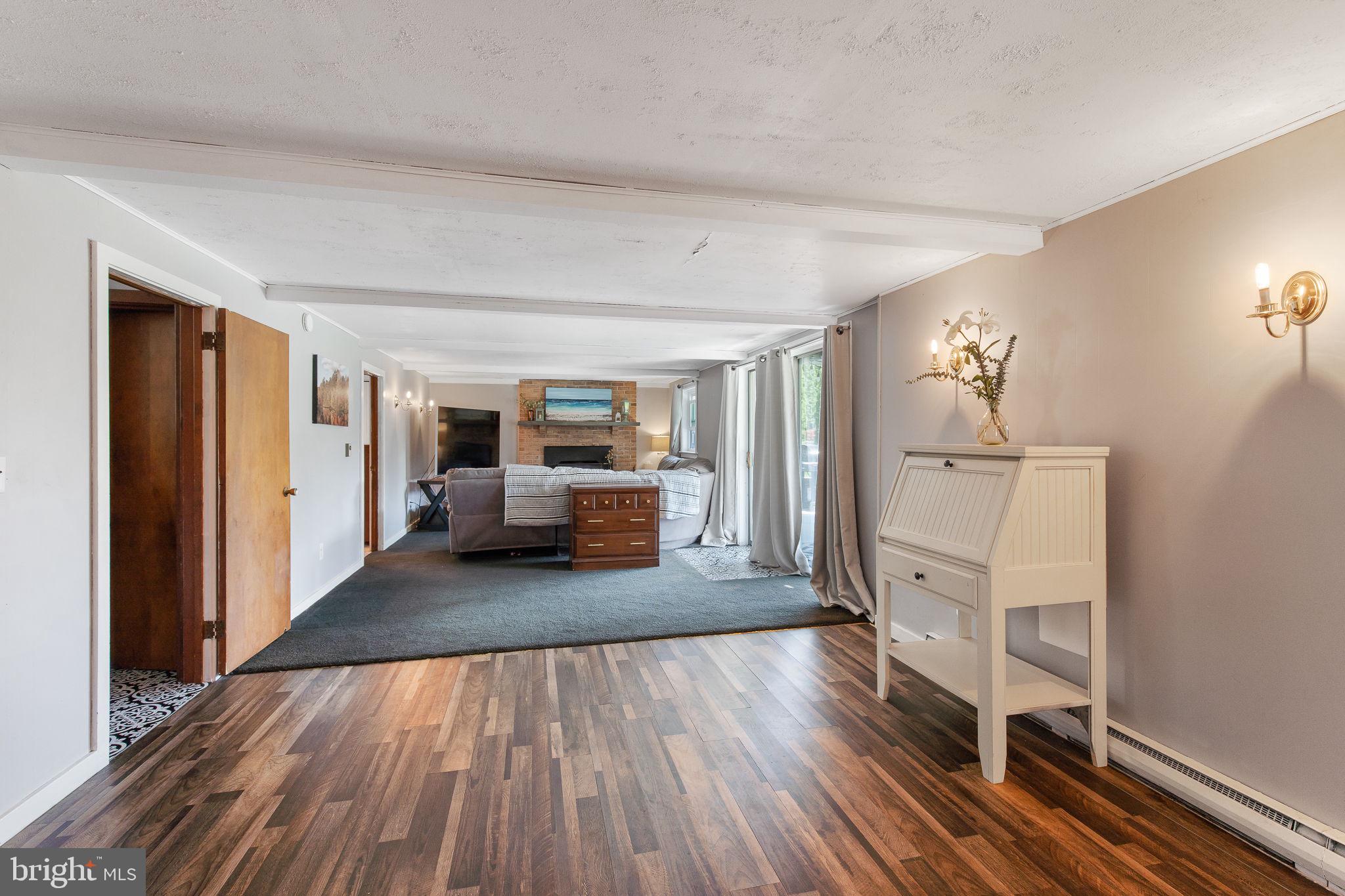 EAST HEMPFIELD TWP - Residential