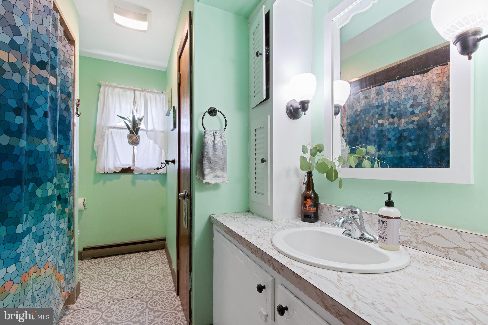 EAST HEMPFIELD TWP - Residential