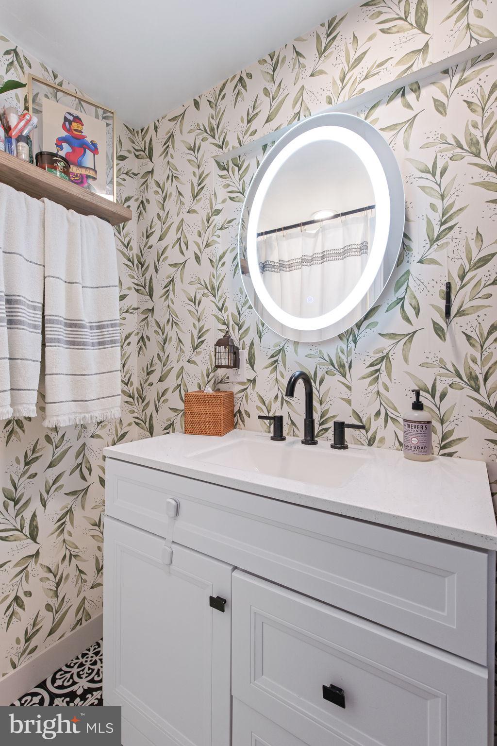 EAST HEMPFIELD TWP - Residential