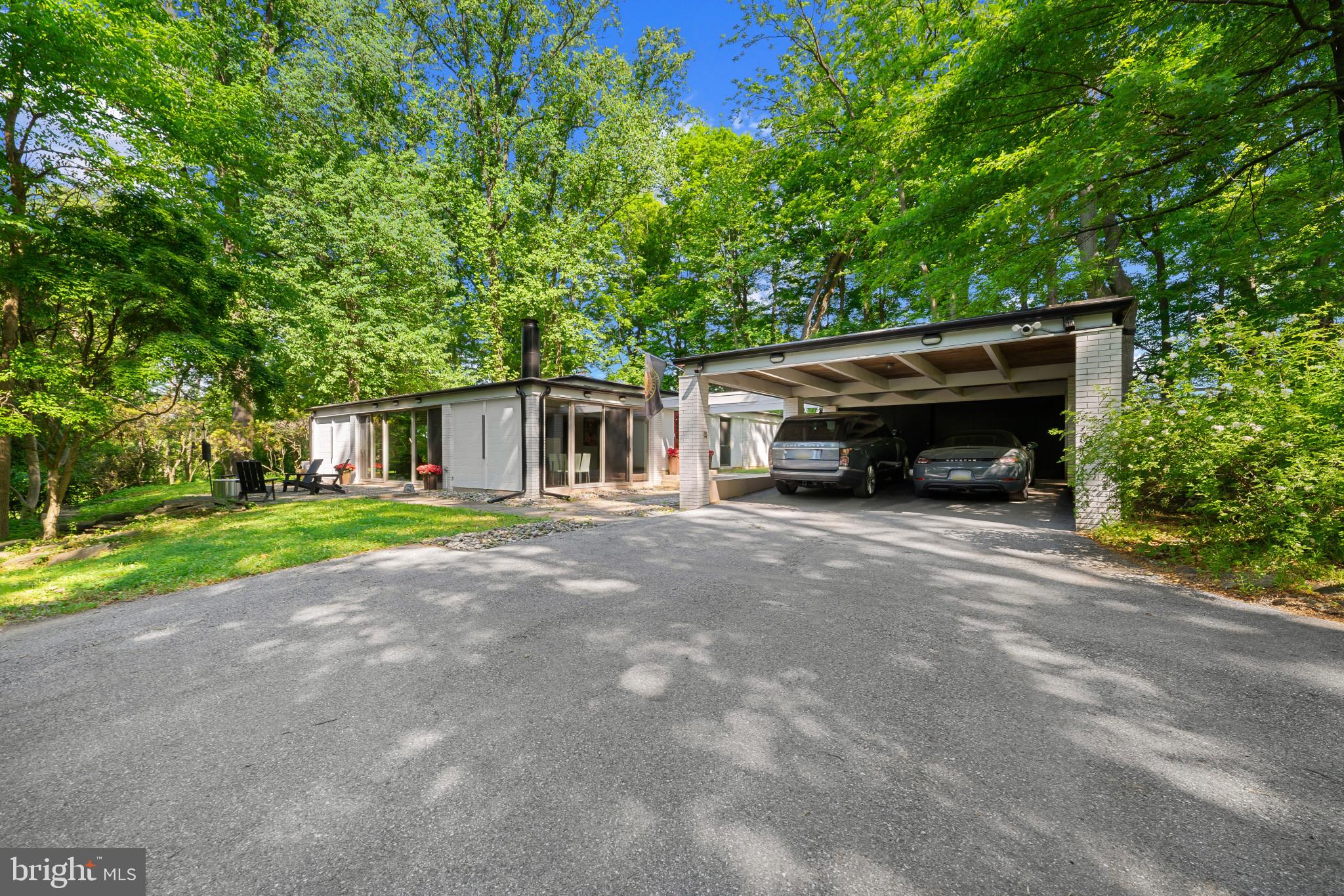 3705 DARBY ROAD