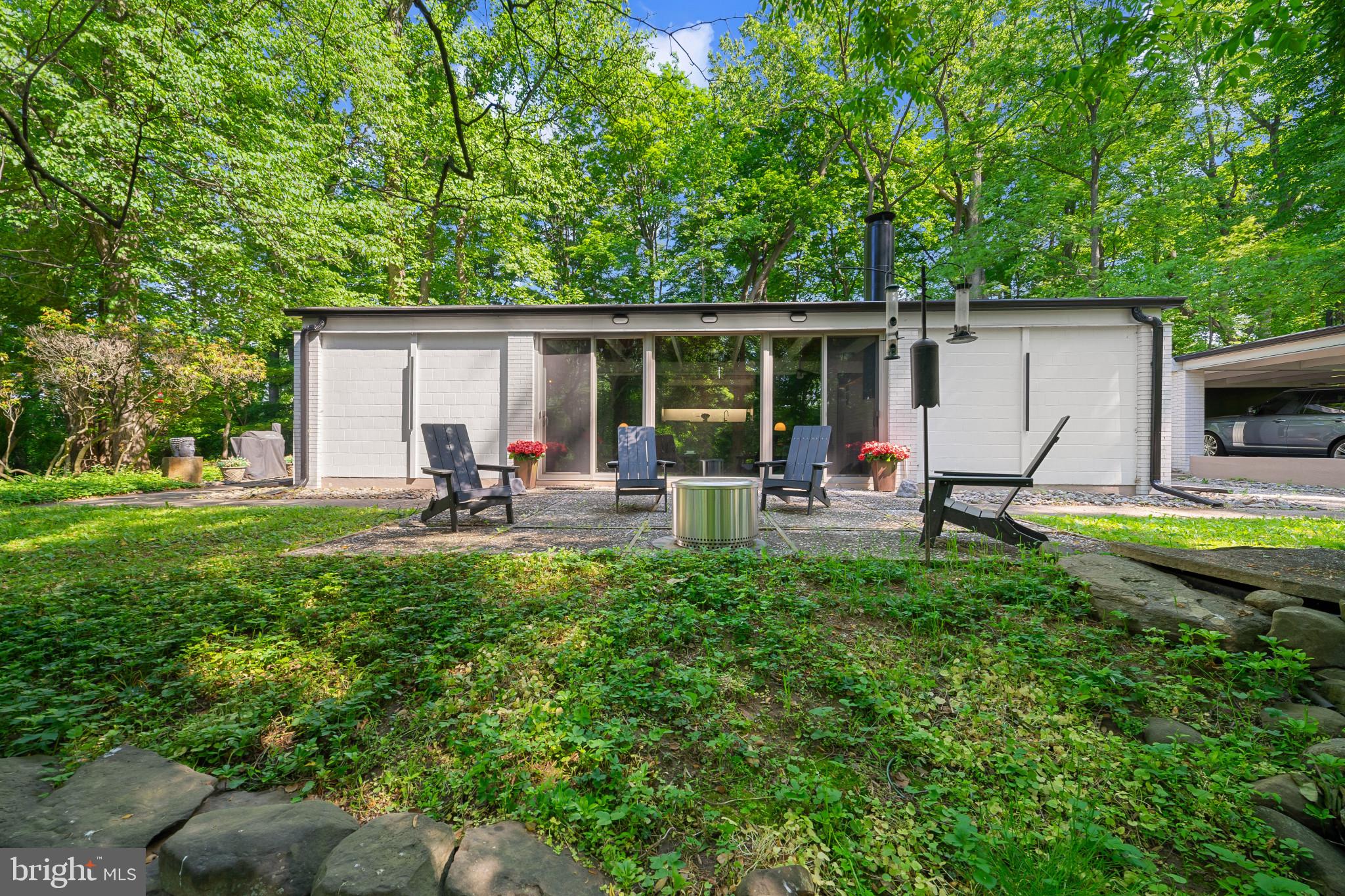 3705 DARBY ROAD
