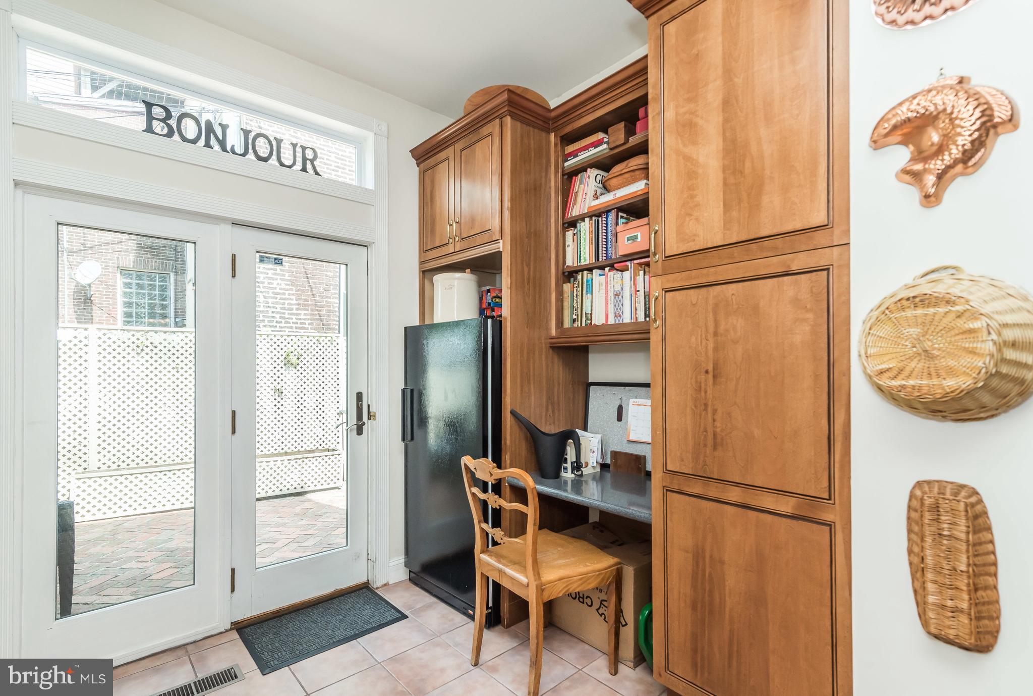 BUTCHER'S HILL - Residential