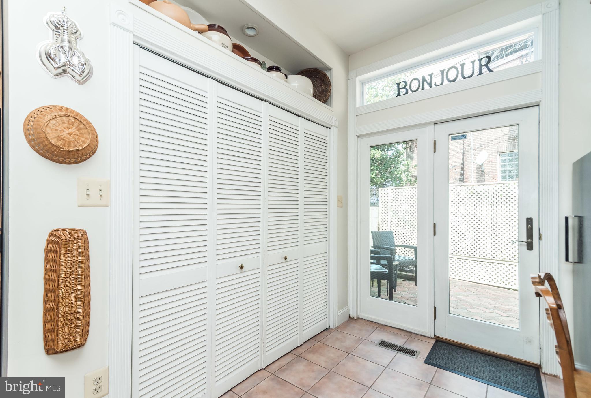 BUTCHER'S HILL - Residential