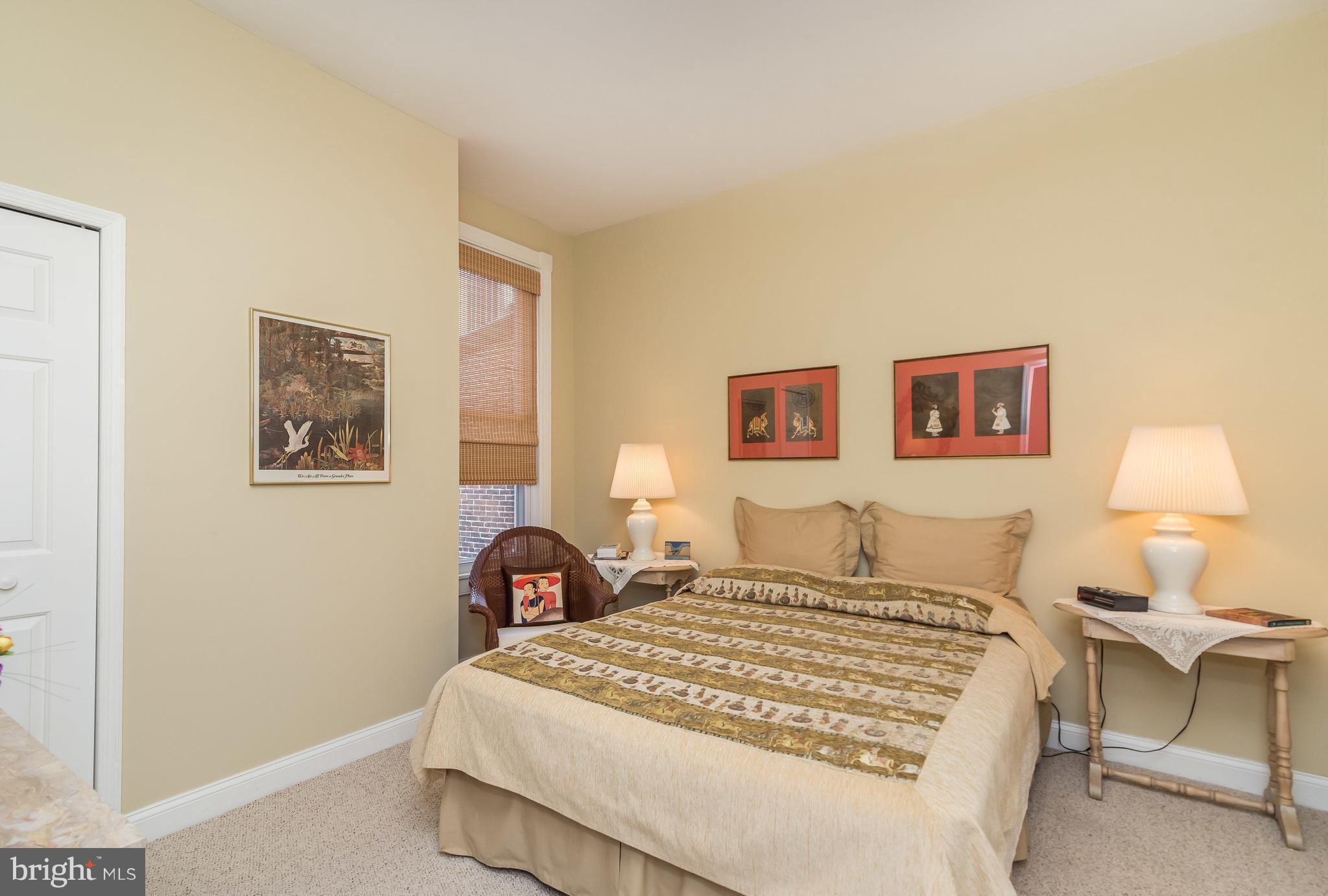 BUTCHER'S HILL - Residential