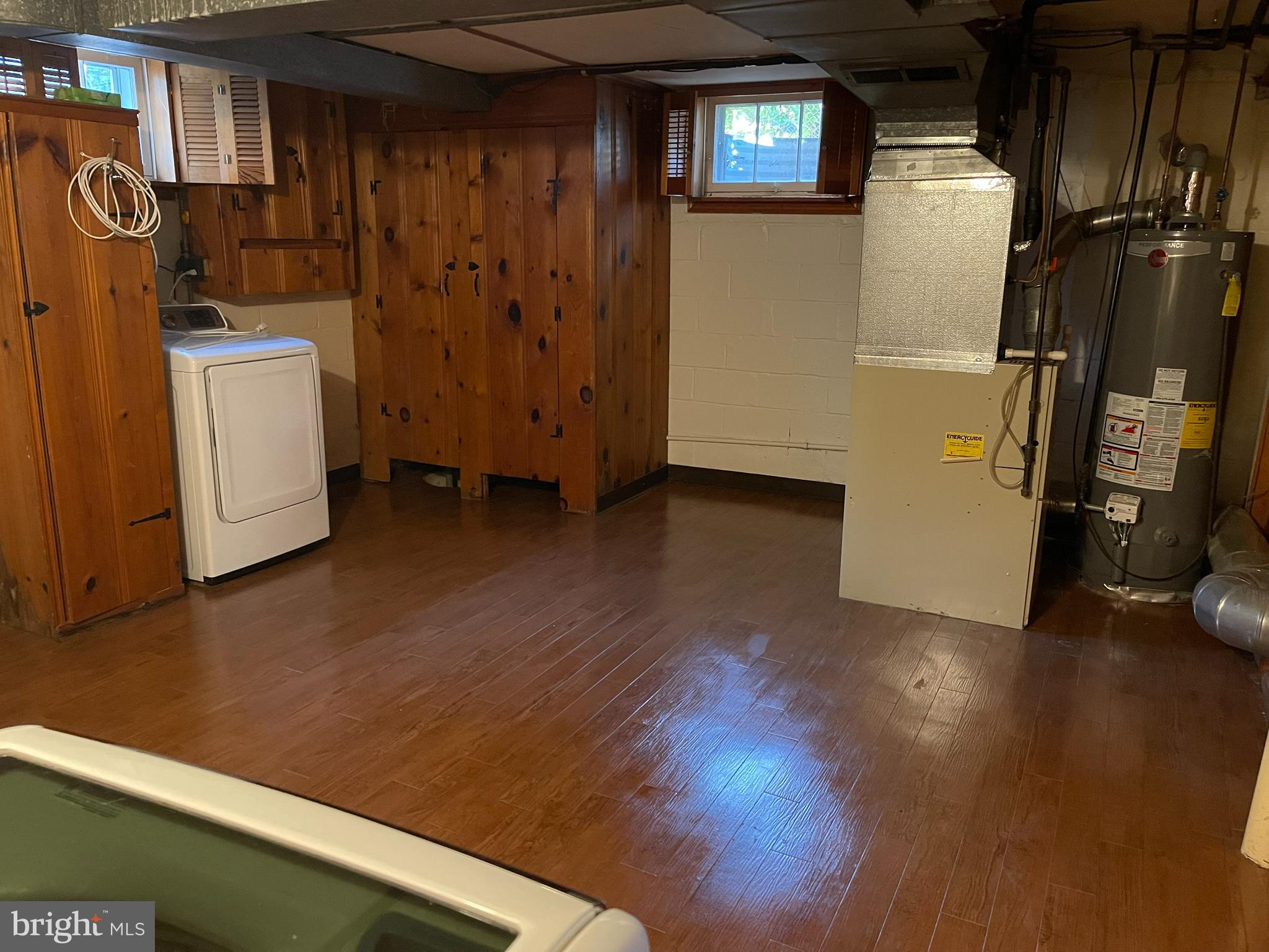 RODGERS FORGE - Residential Lease