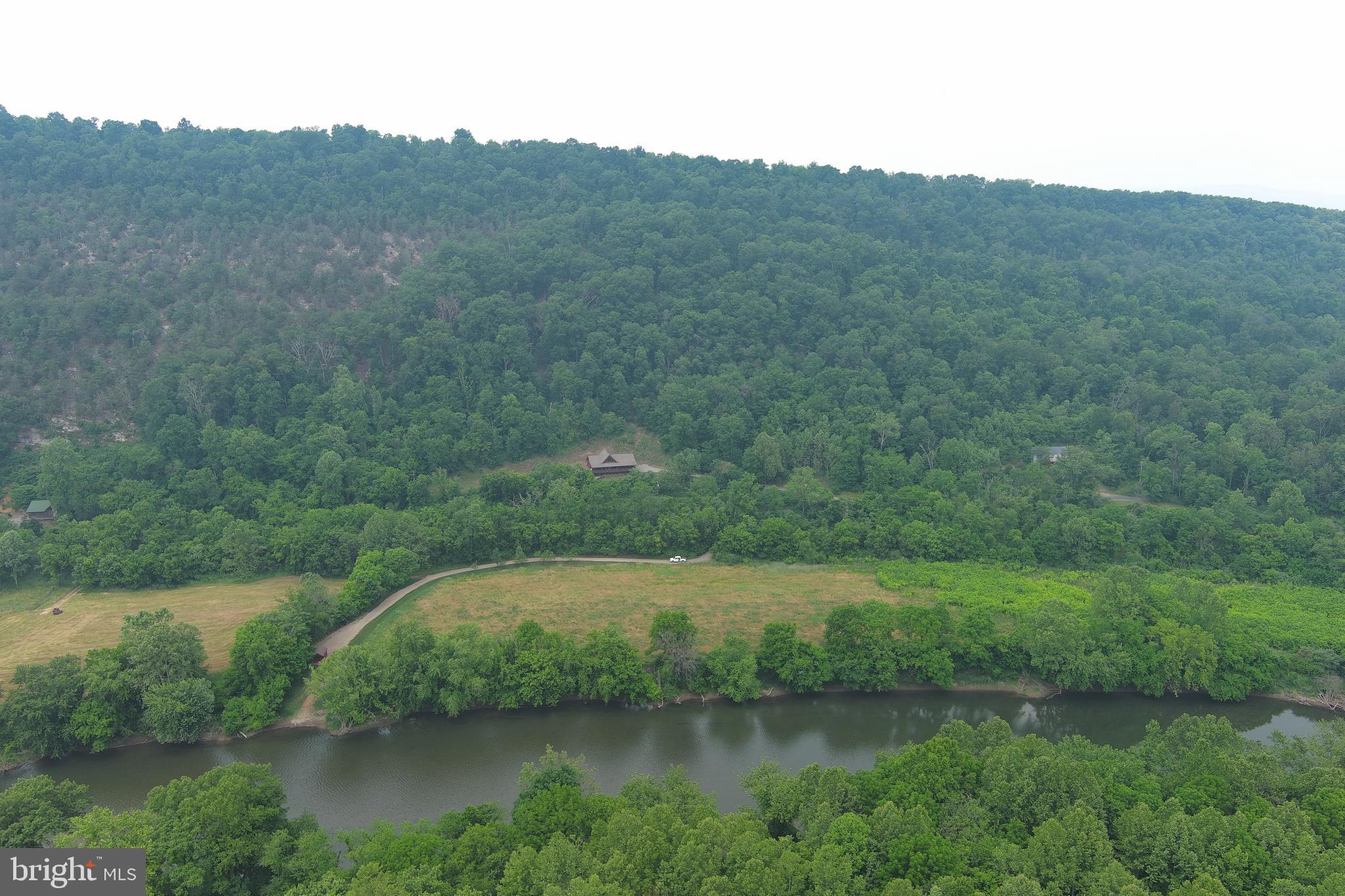 BLUE MEADOWS - Residential