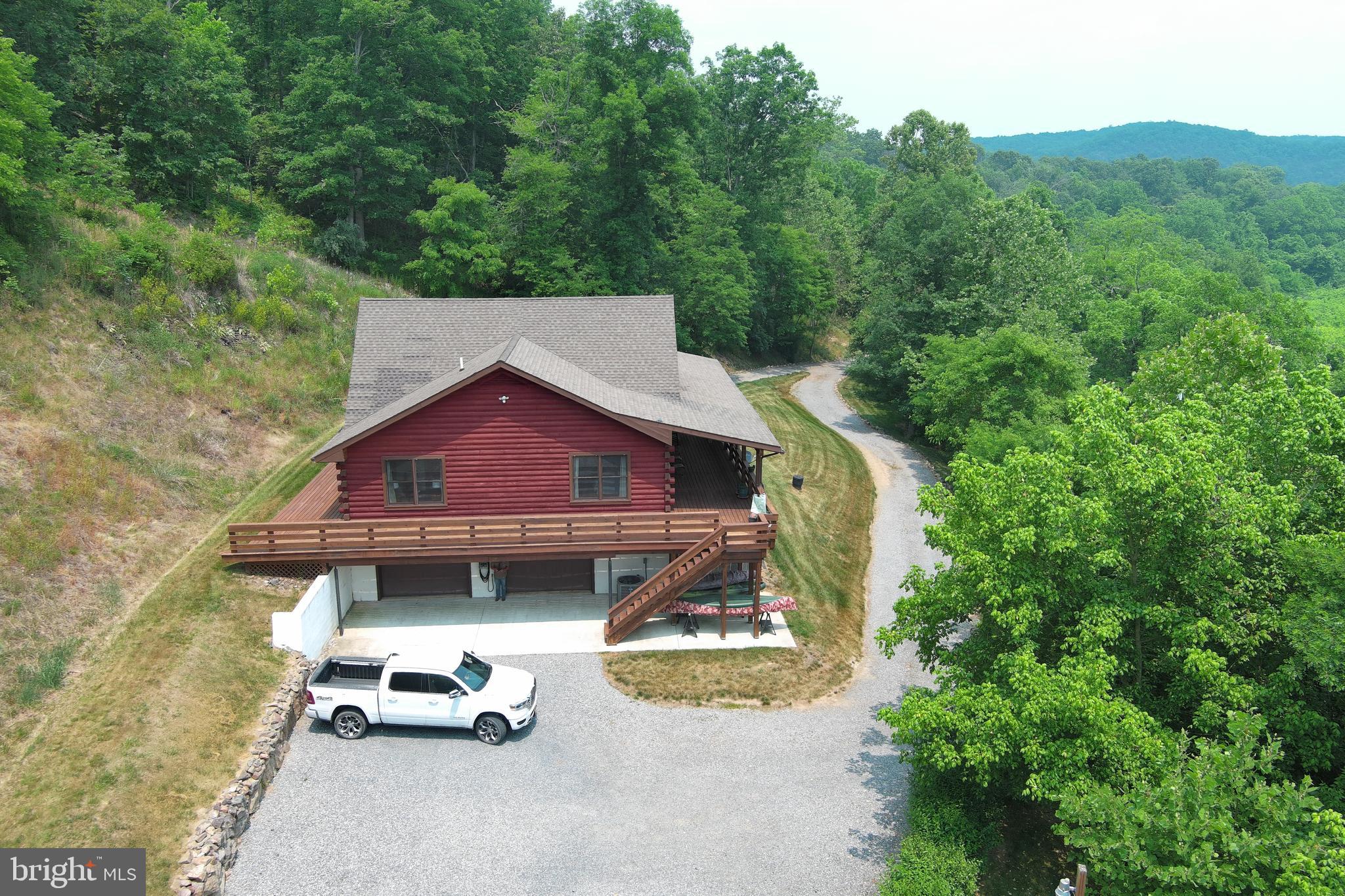 BLUE MEADOWS - Residential