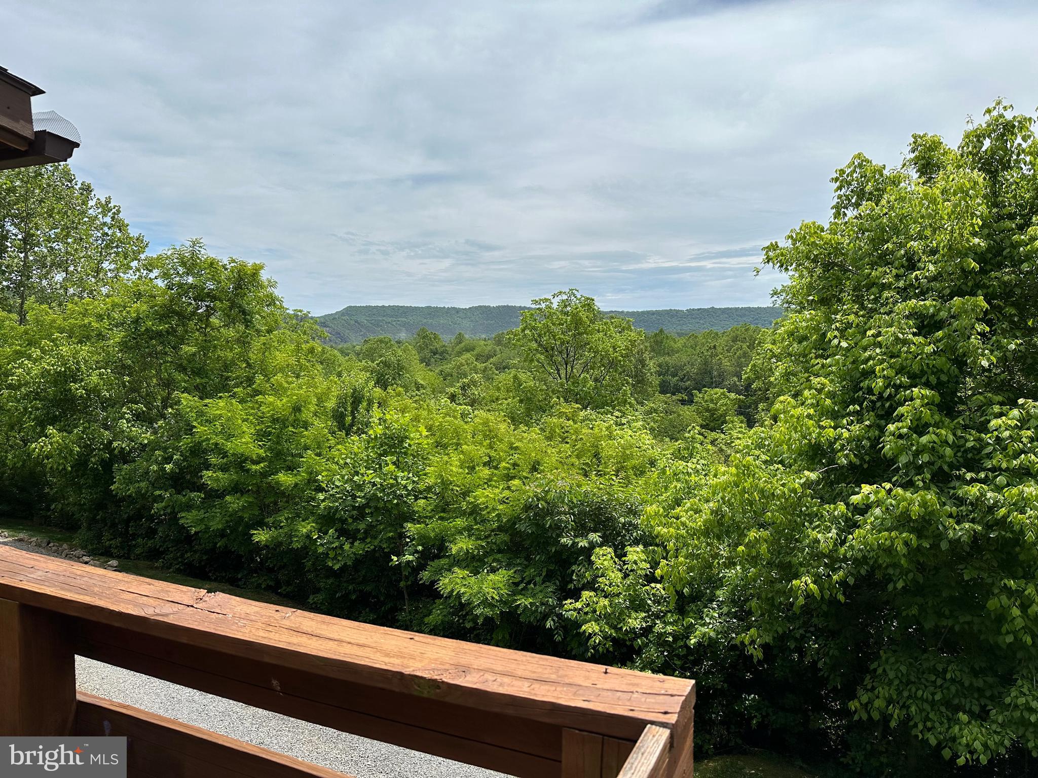 BLUE MEADOWS - Residential