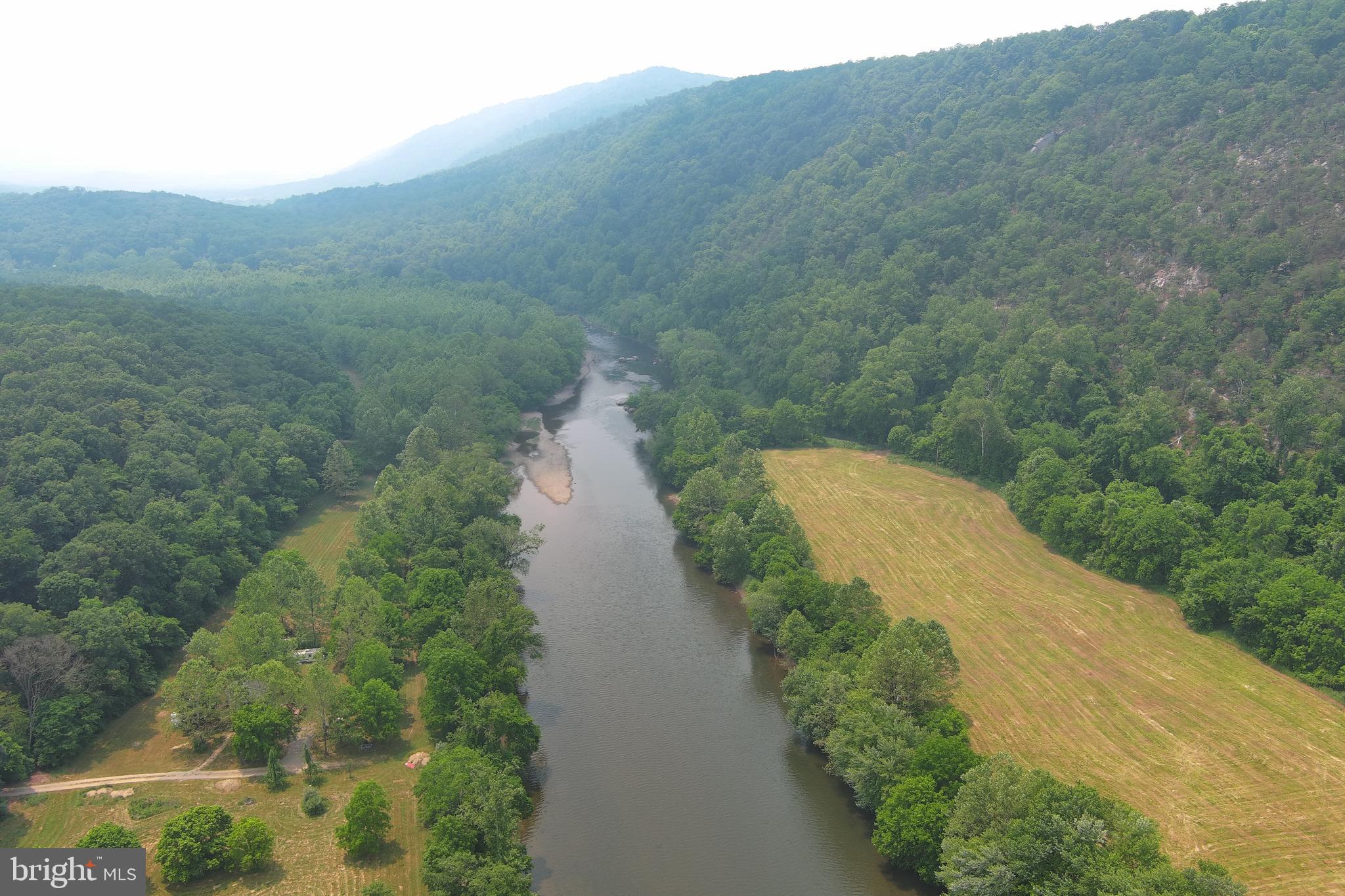 BLUE MEADOWS - Residential