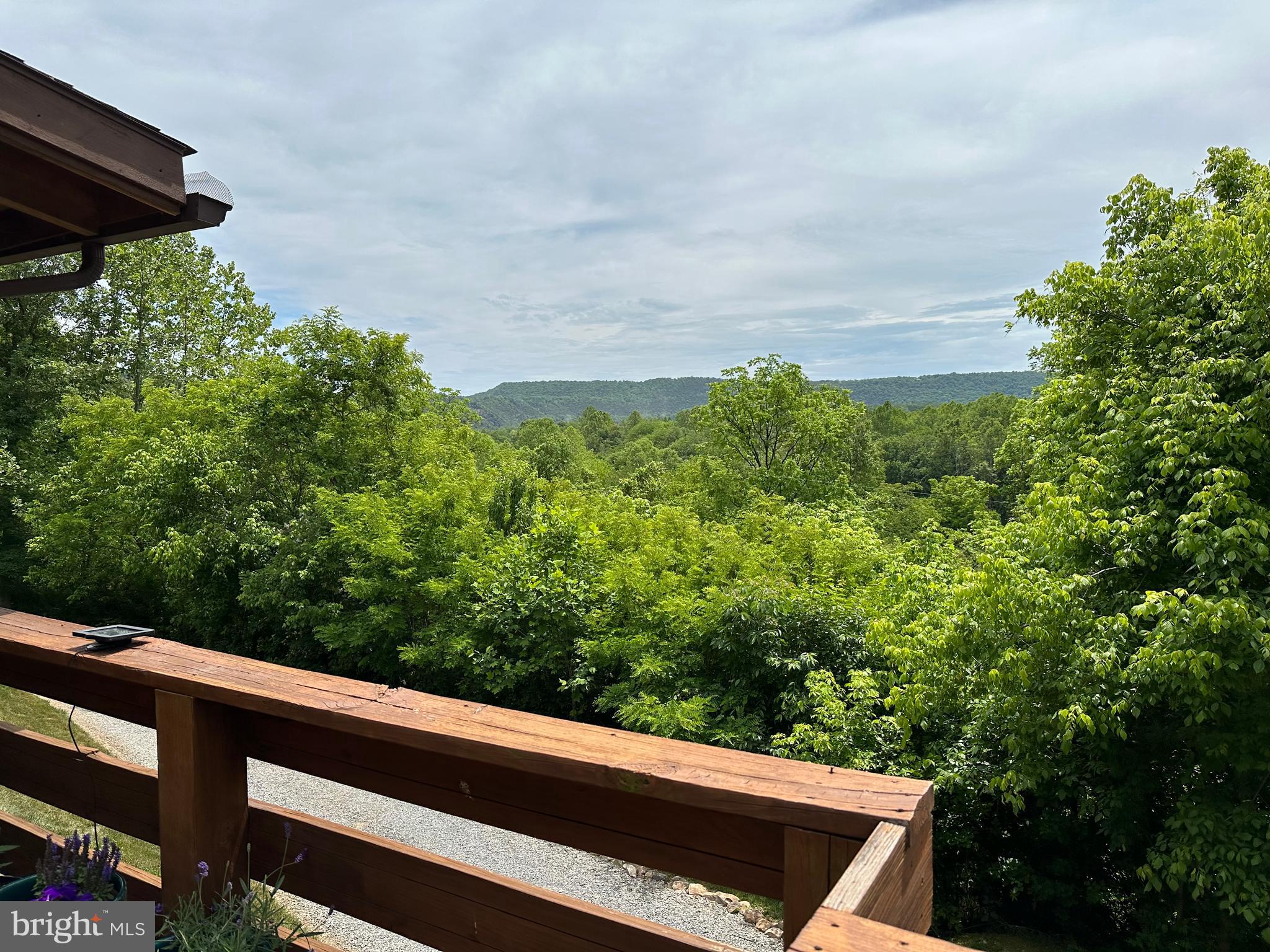 BLUE MEADOWS - Residential