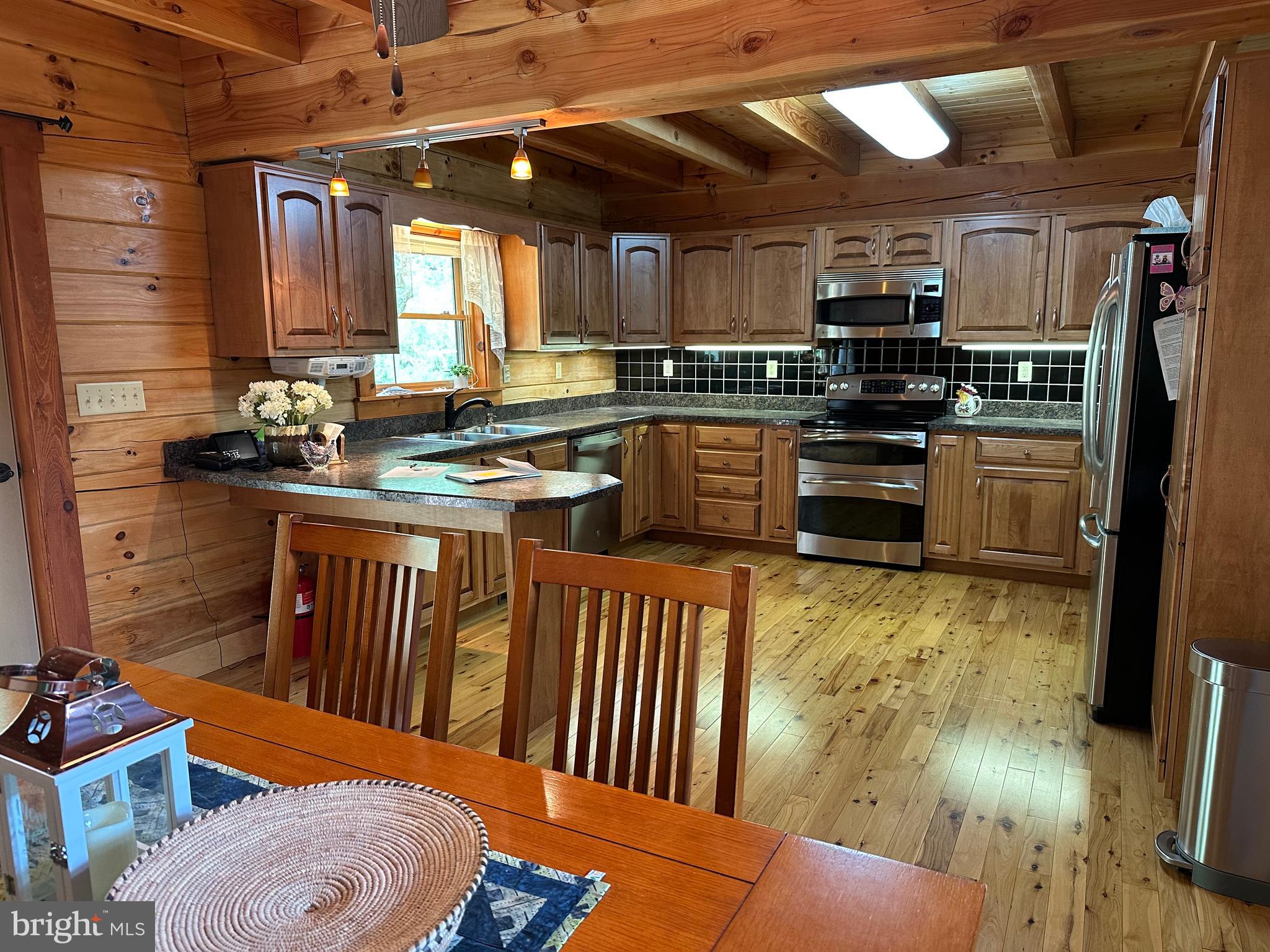 BLUE MEADOWS - Residential