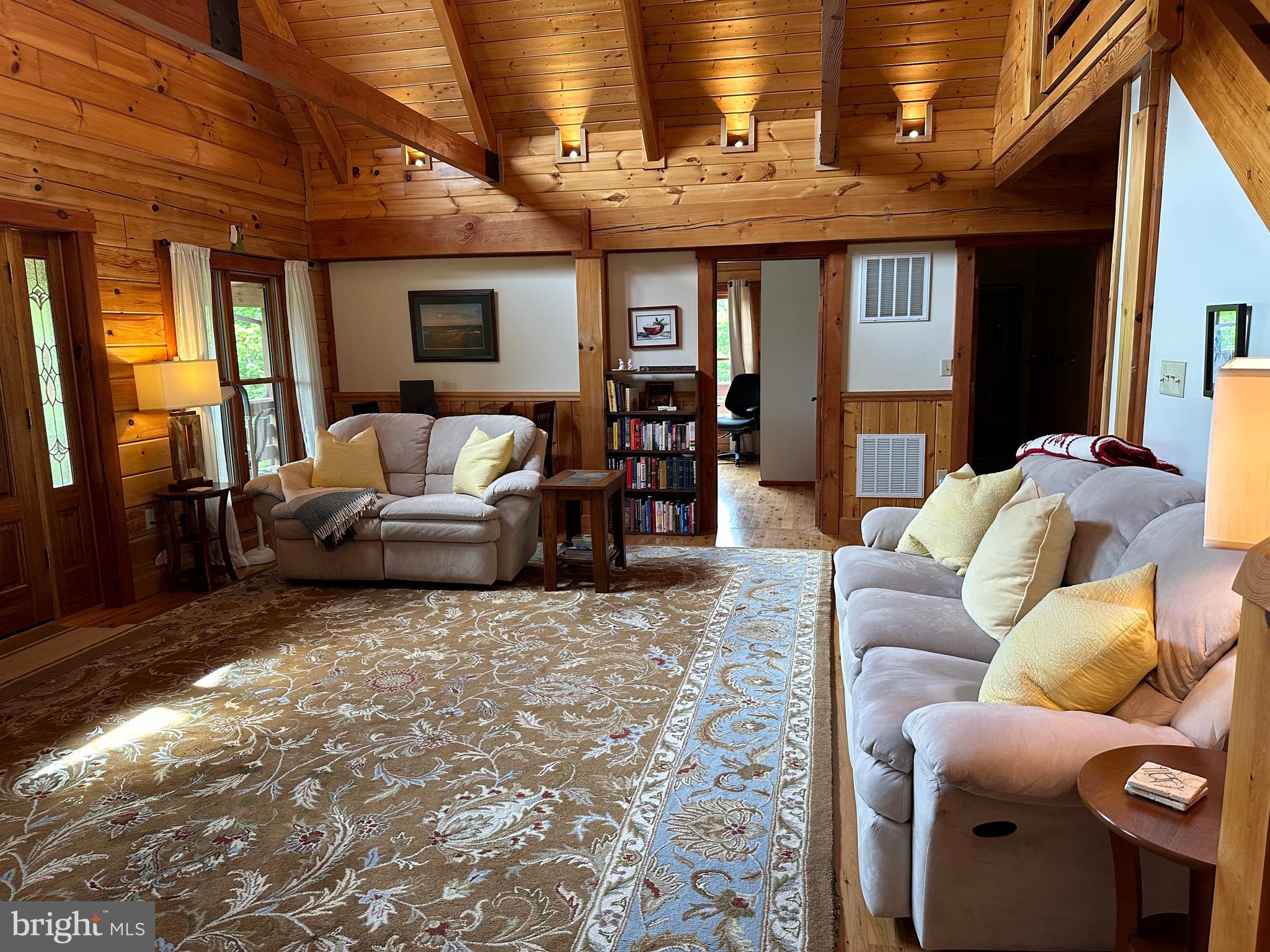 BLUE MEADOWS - Residential