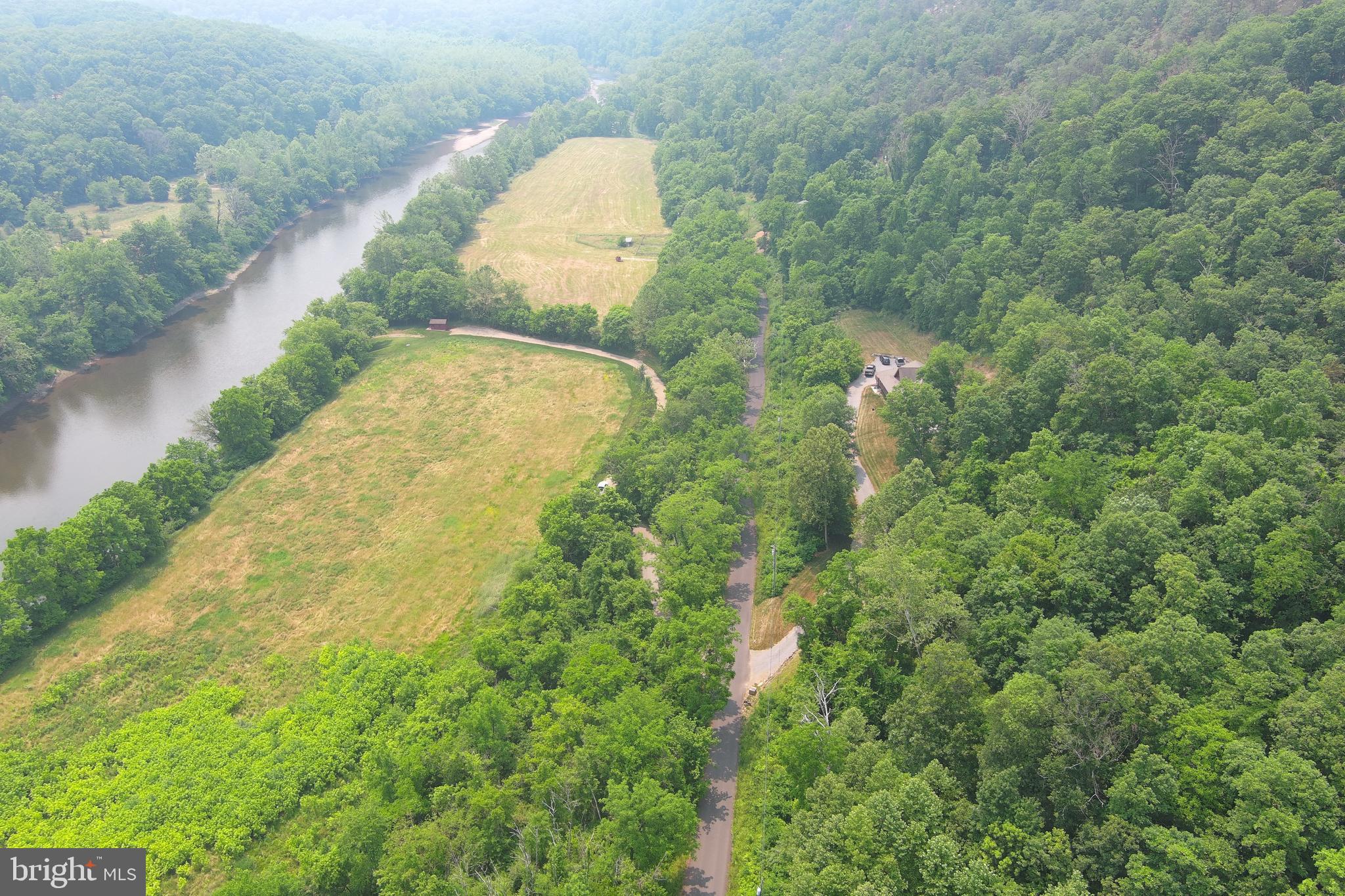 BLUE MEADOWS - Residential