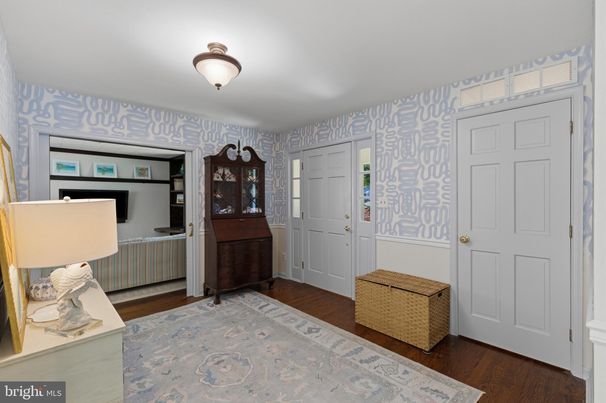 1915 DULANEY PLACE