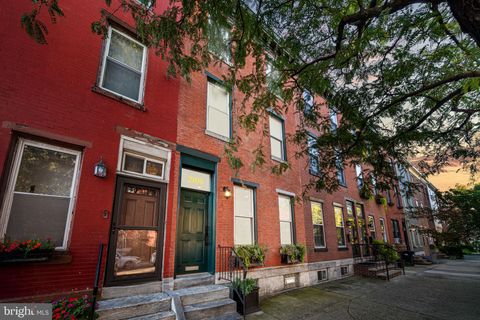 Photo of 2106 Christian Street, PHILADELPHIA, PA 19146 (MLS # PAPH2542466) Photo of 2106 Christian Street, PHILADELPHIA, PA 19146 (MLS # PAPH2542466)