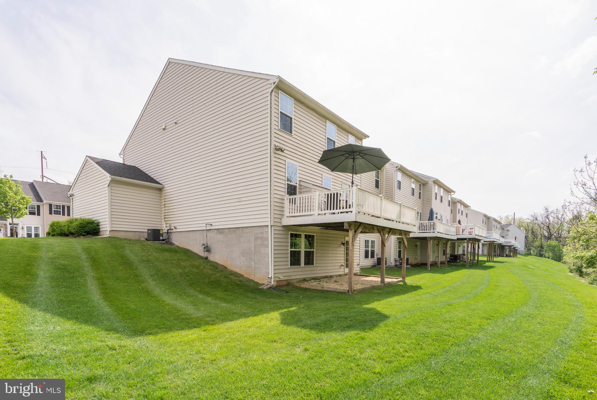 SPRINGFIELD MANOR - Residential