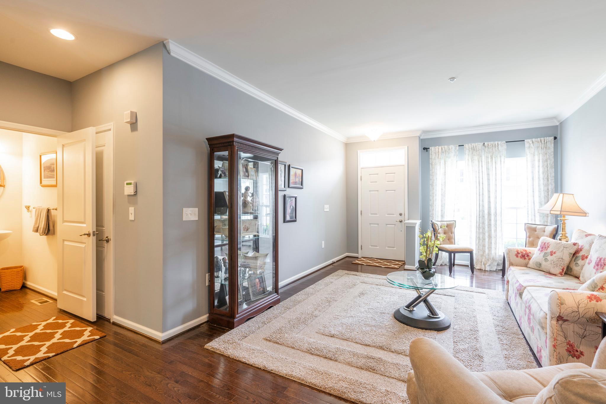 SPRINGFIELD MANOR - Residential