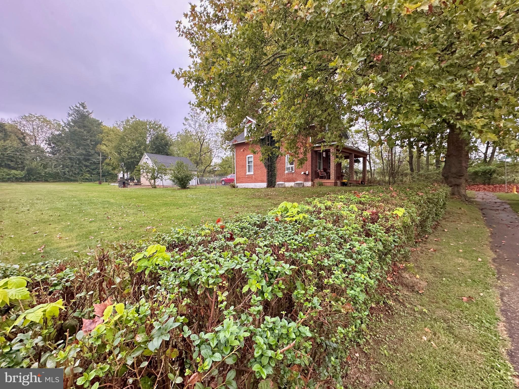 31 STEIGER AVENUE