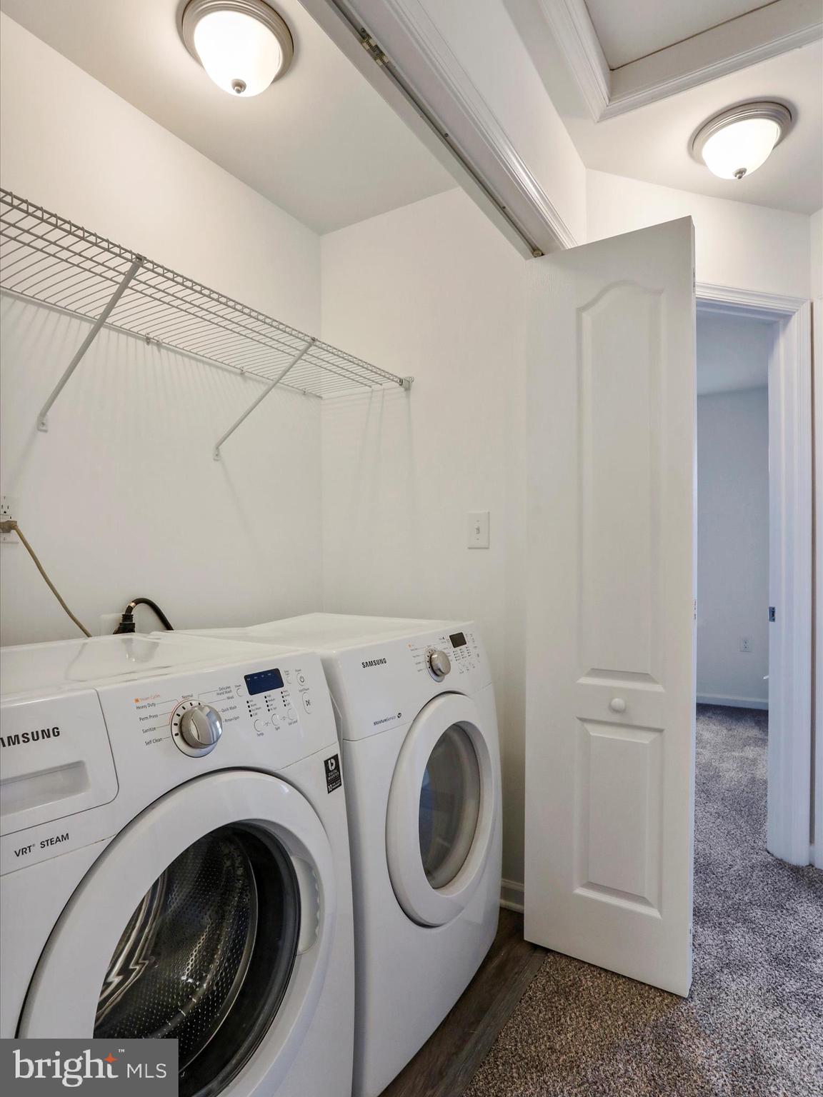 MANOR PARK - Residential