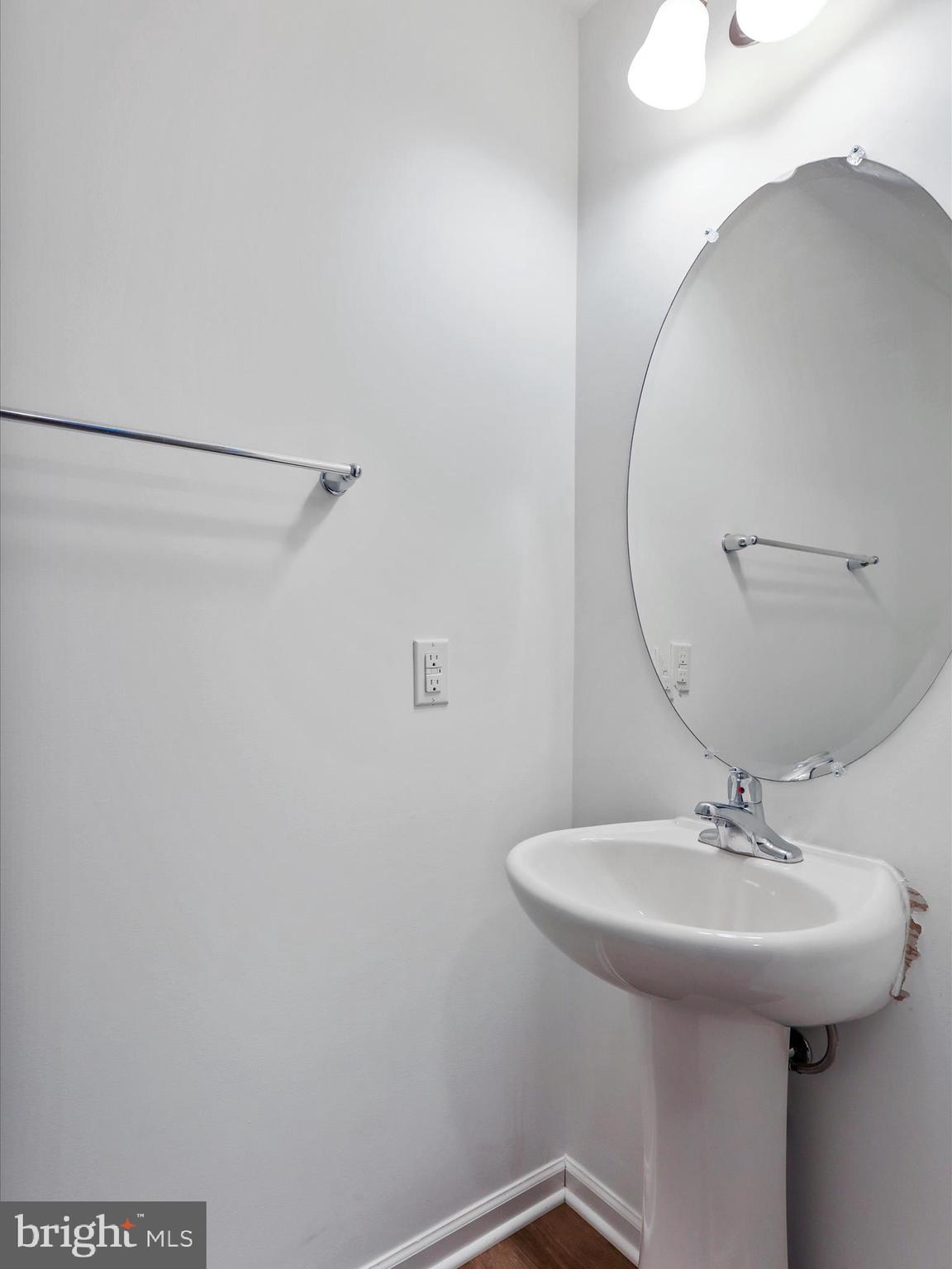 MANOR PARK - Residential