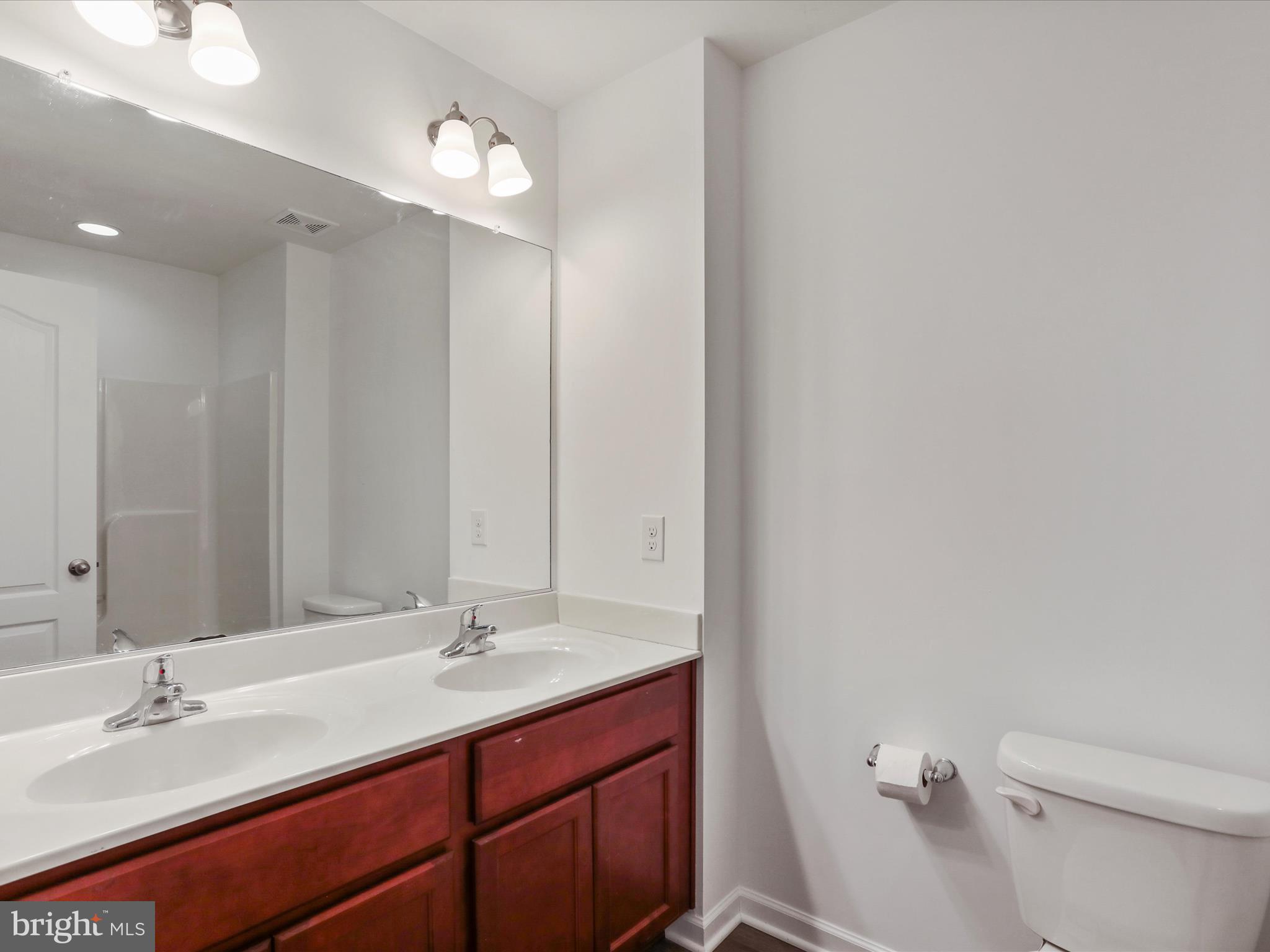 MANOR PARK - Residential