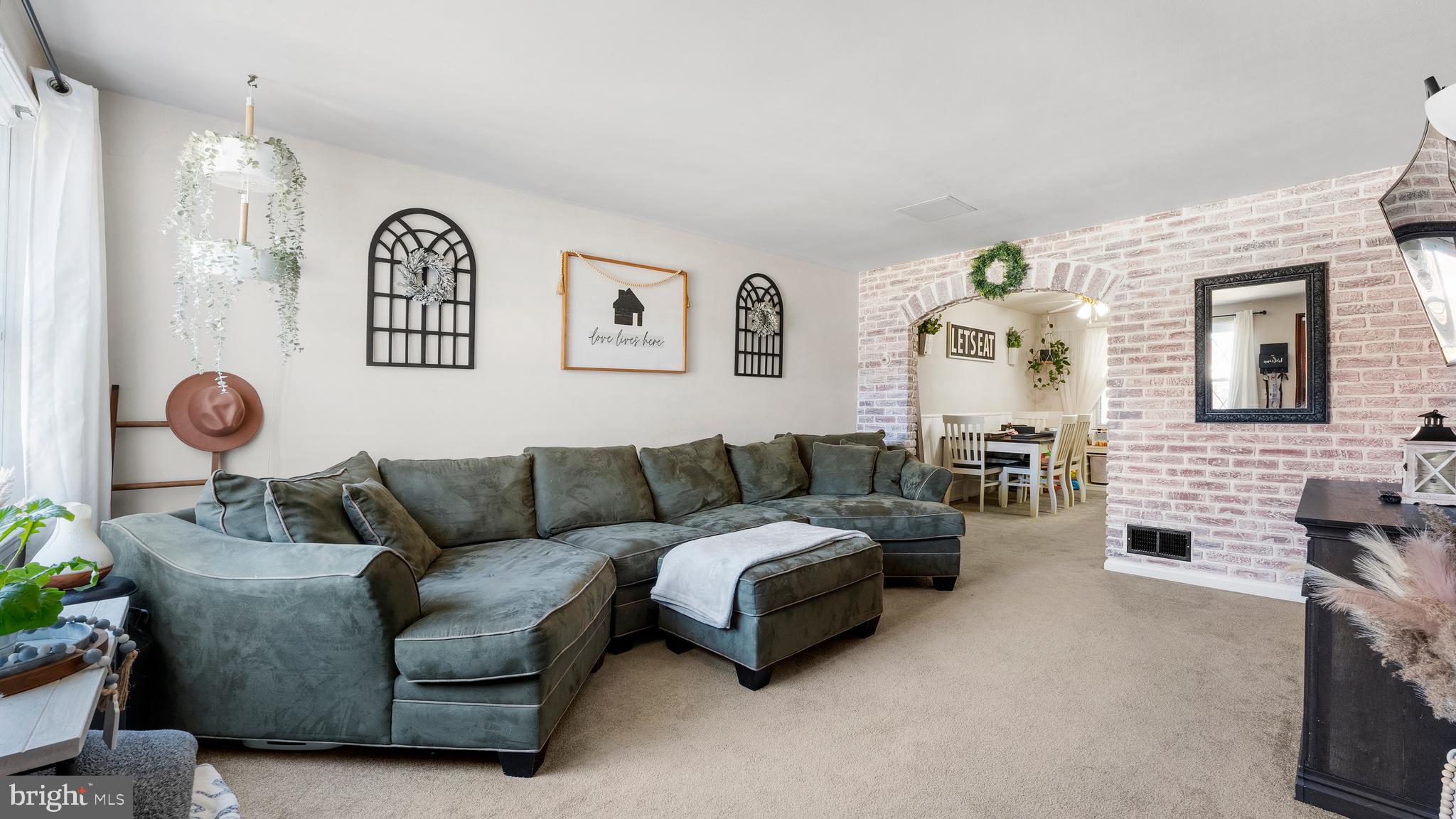 BERKSHIRE - Residential