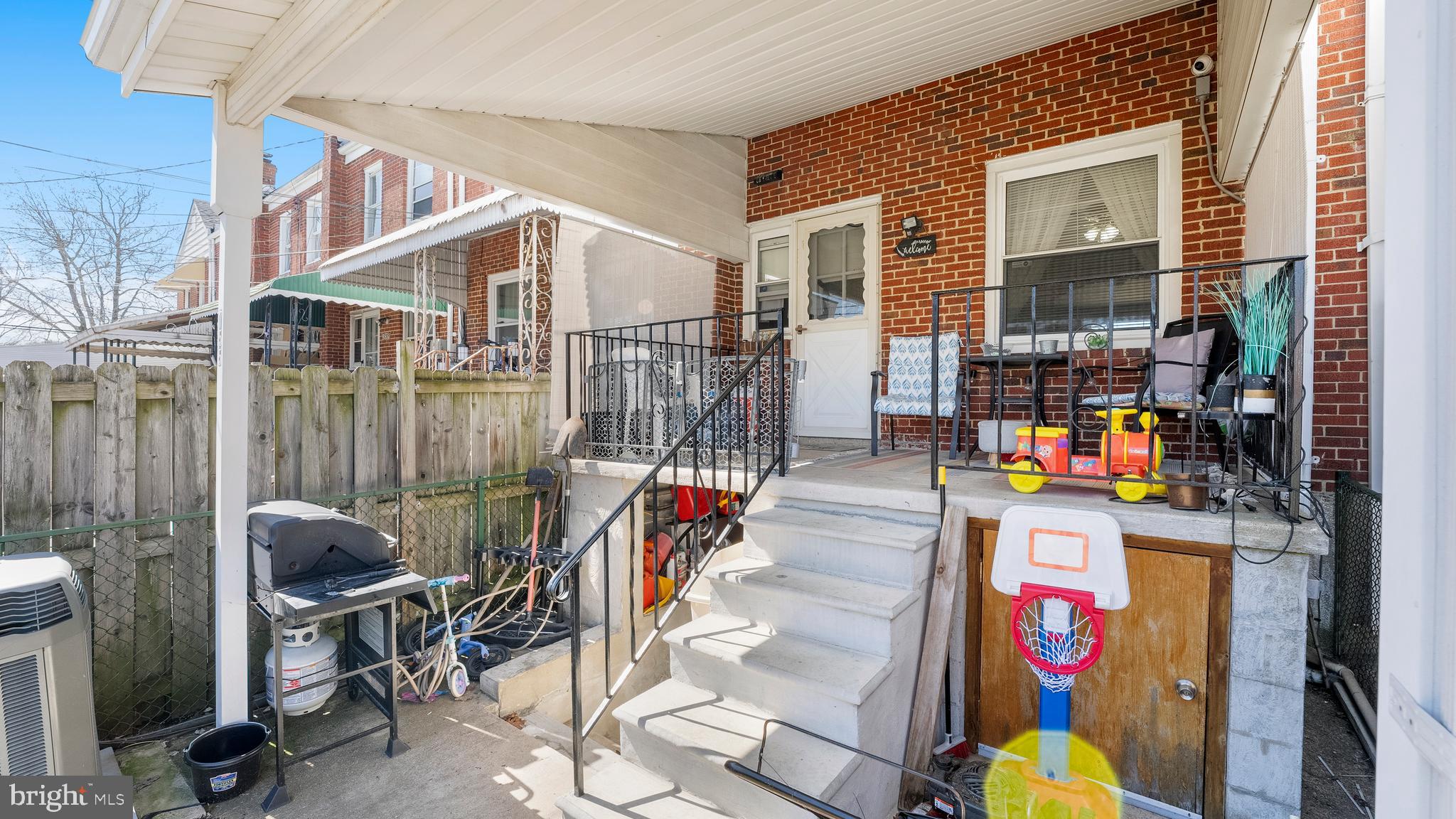 BERKSHIRE - Residential