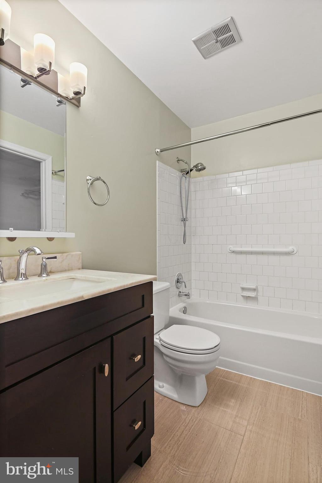 MARBLE HILL - Residential Lease