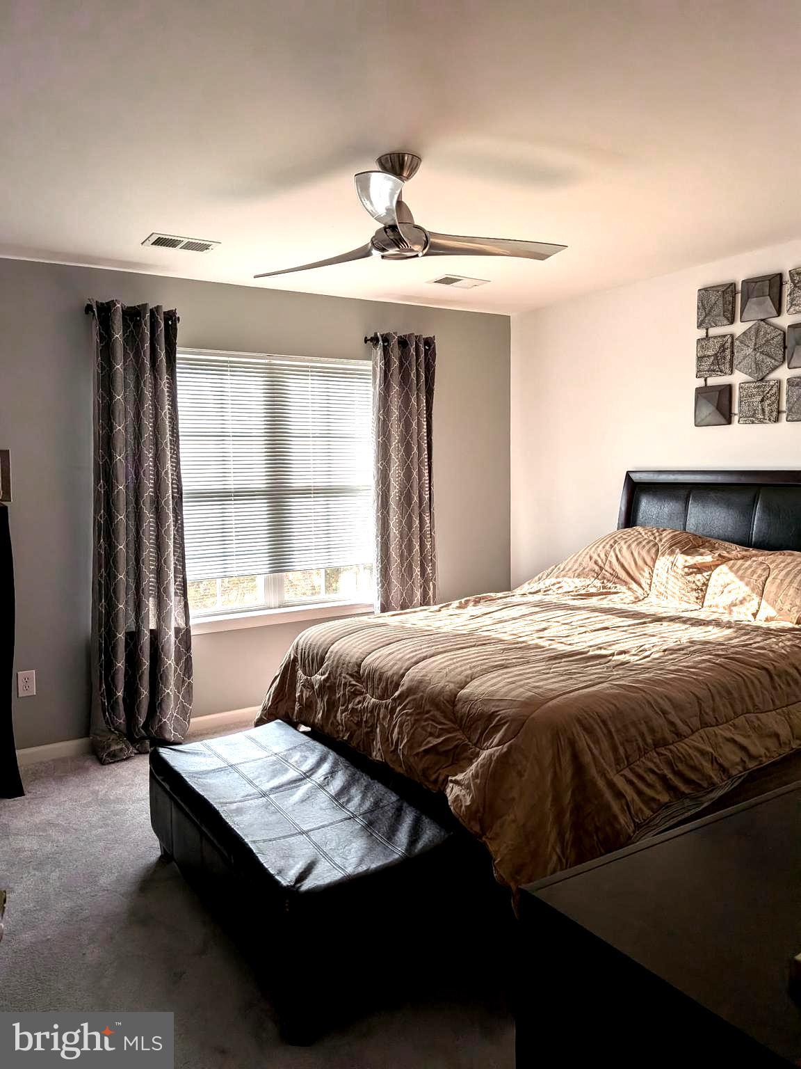 MCMULLEN SQUARE - Residential