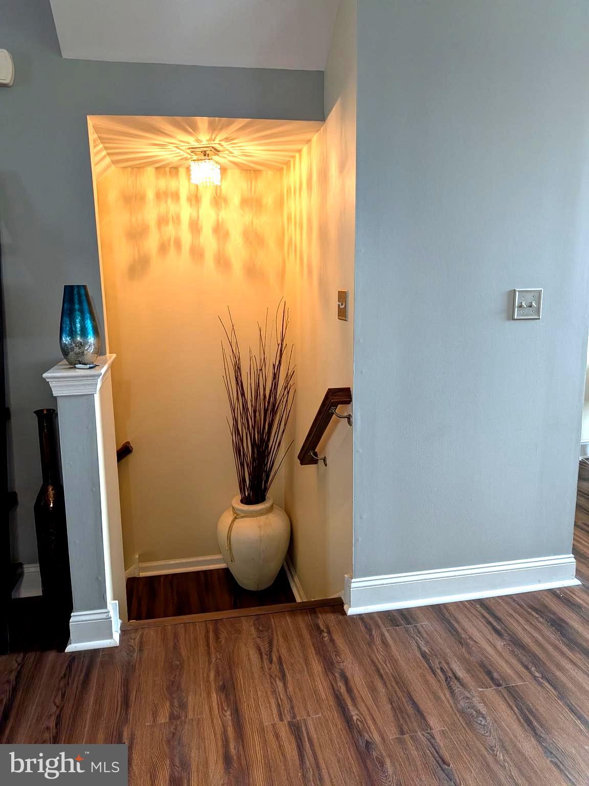 MCMULLEN SQUARE - Residential