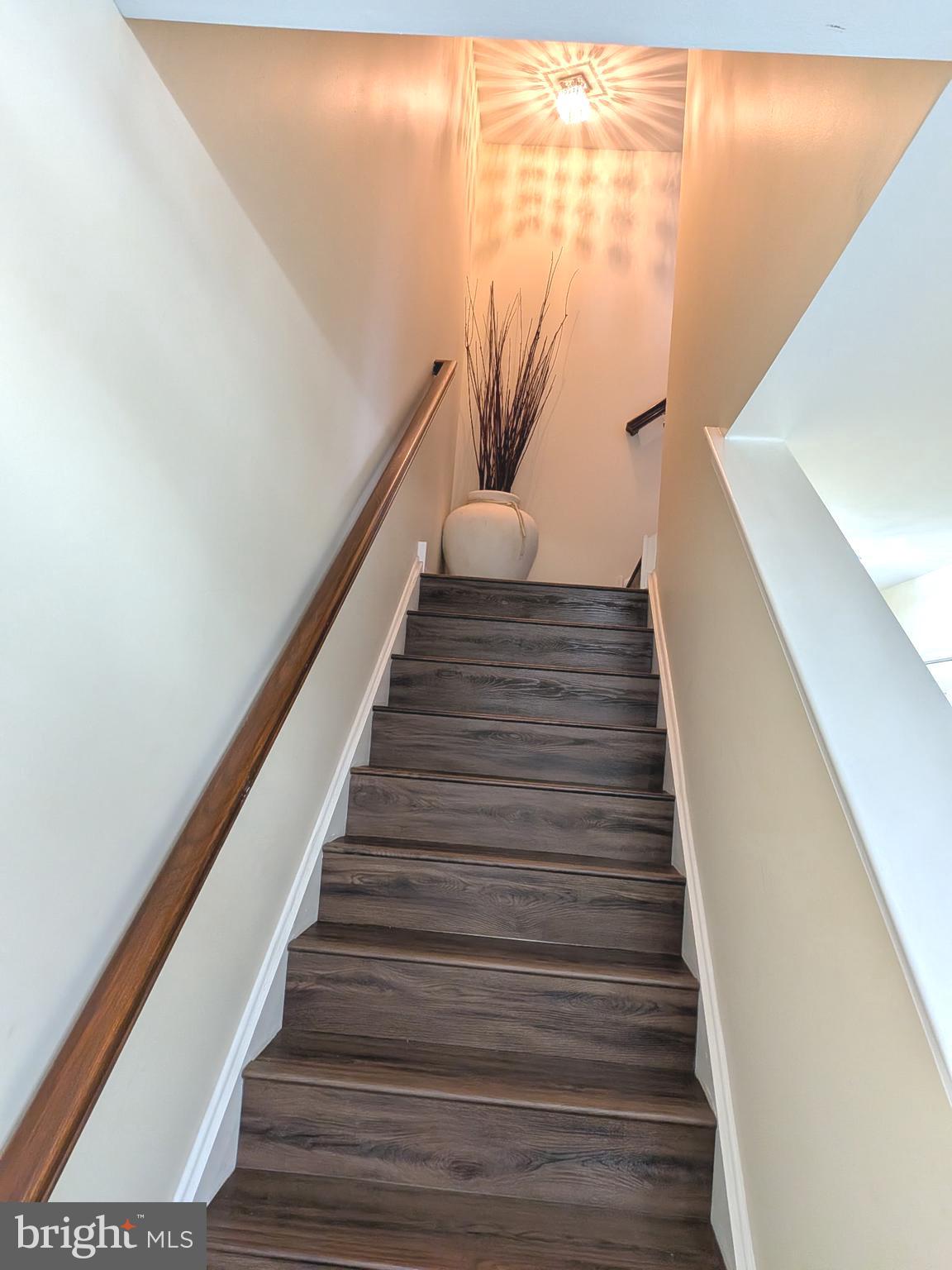 MCMULLEN SQUARE - Residential