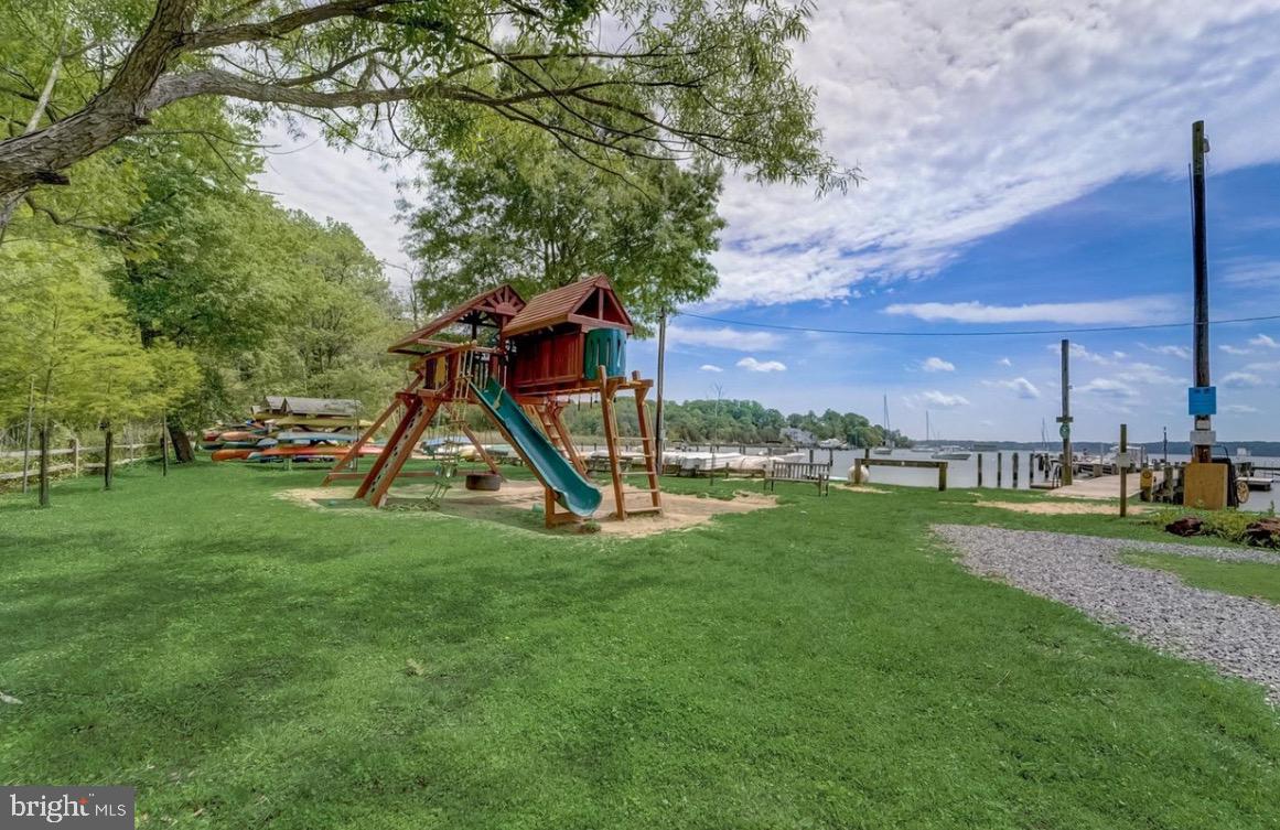 OLDE SEVERNA PARK - Residential