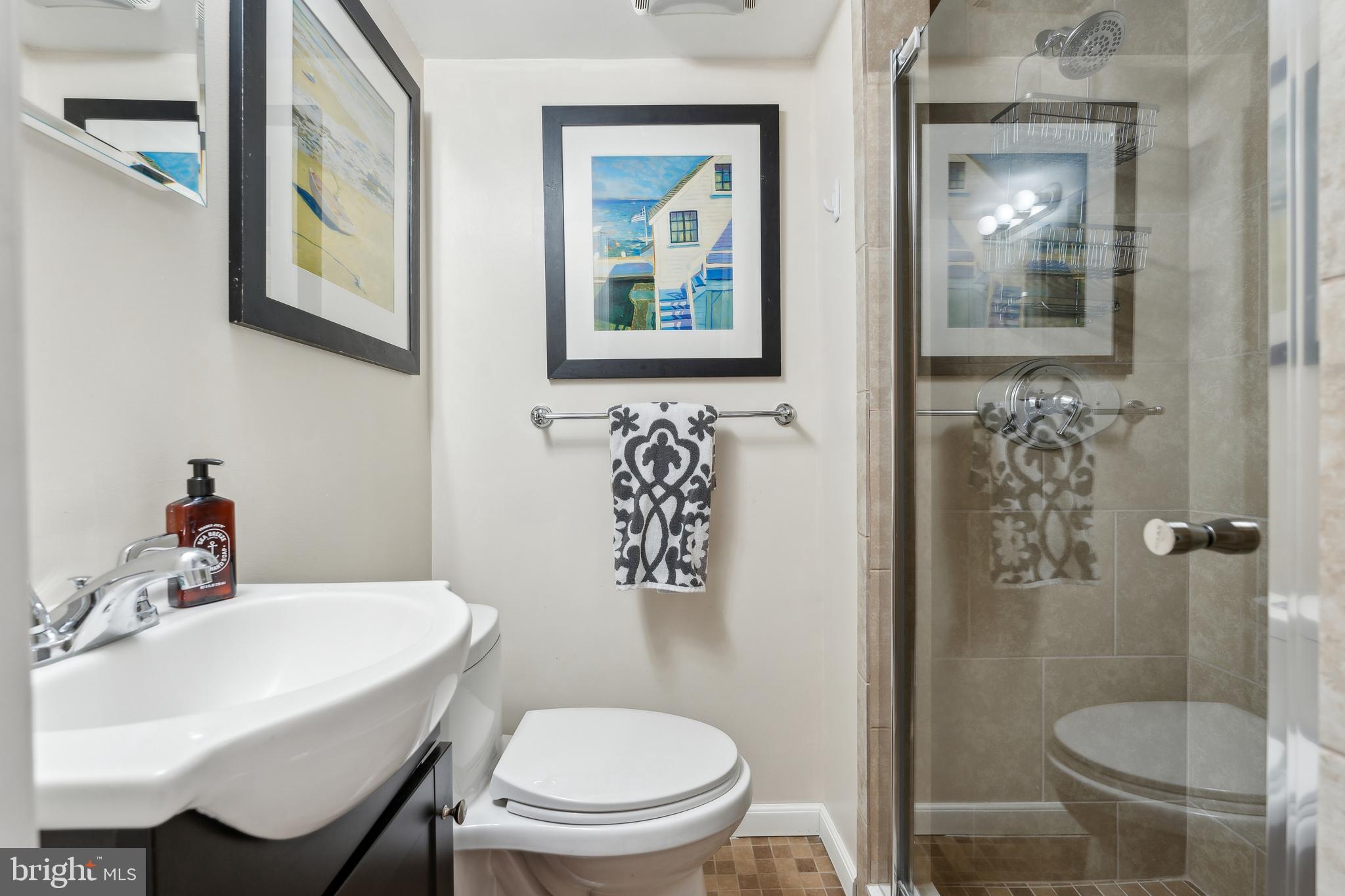 OLDE SEVERNA PARK - Residential