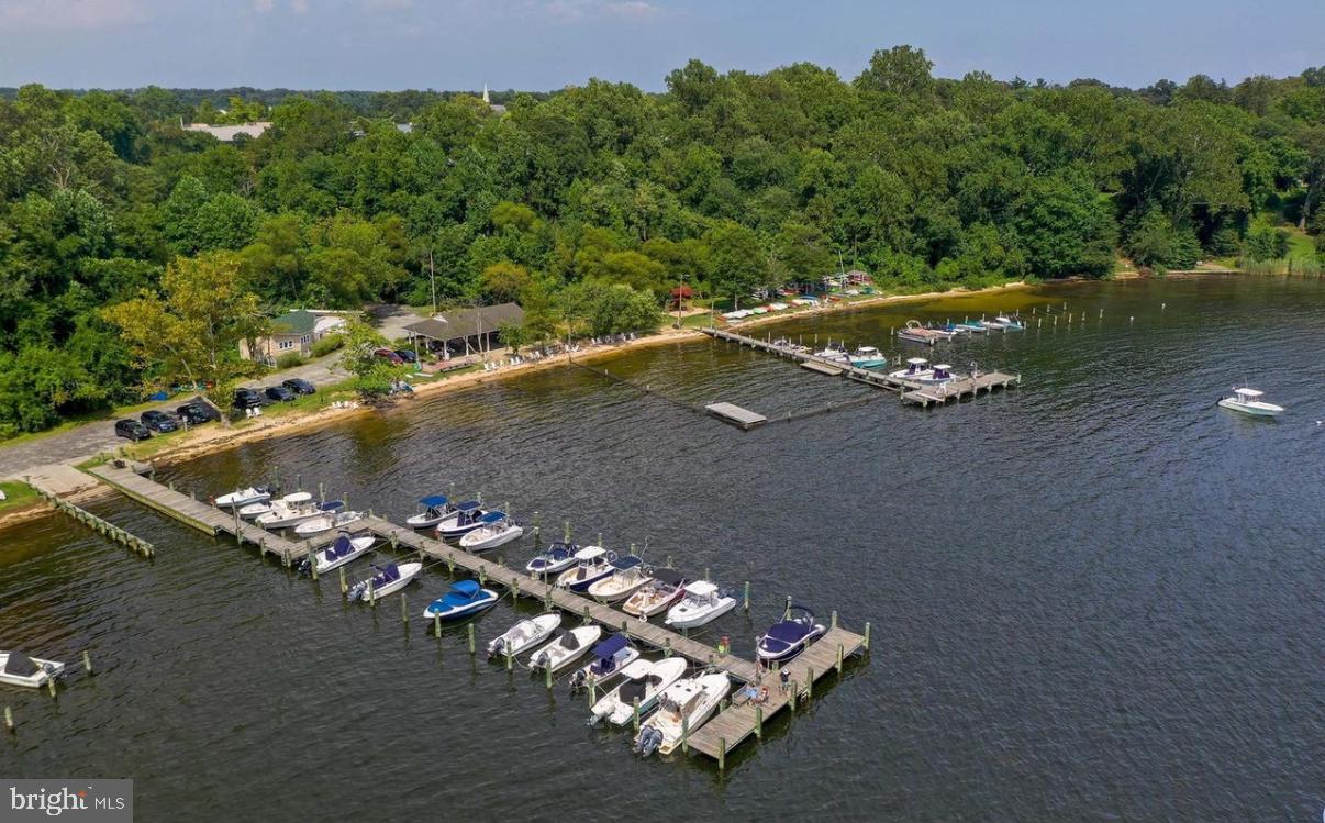 OLDE SEVERNA PARK - Residential