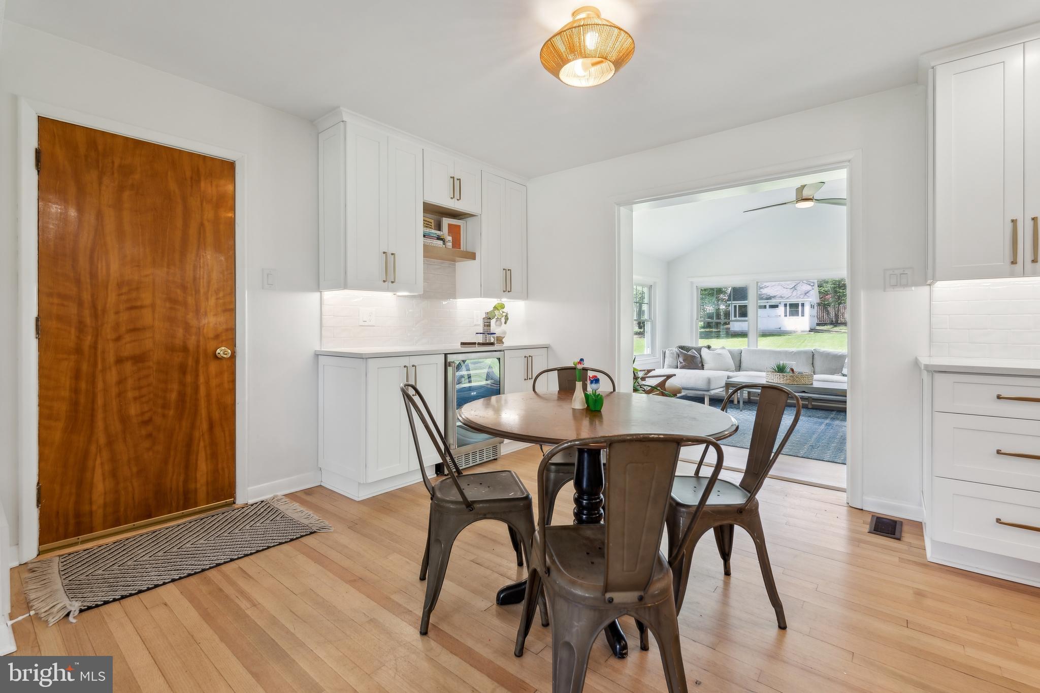 OLDE SEVERNA PARK - Residential