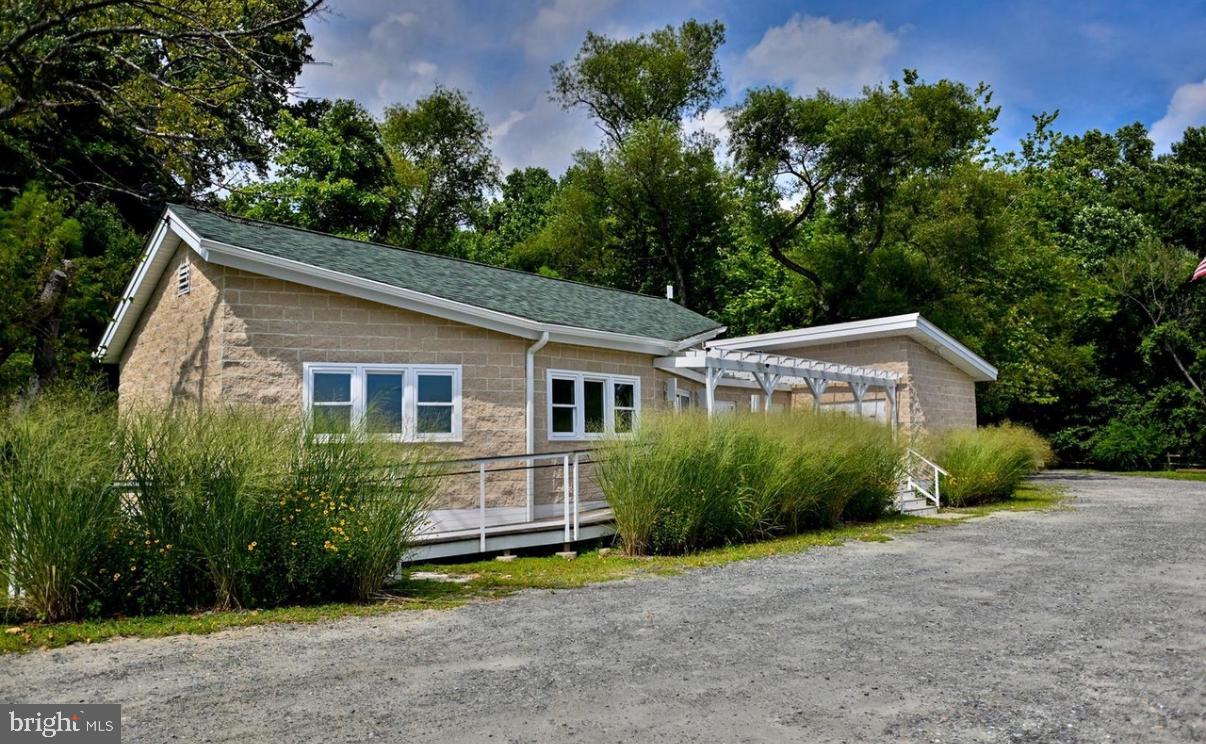 OLDE SEVERNA PARK - Residential