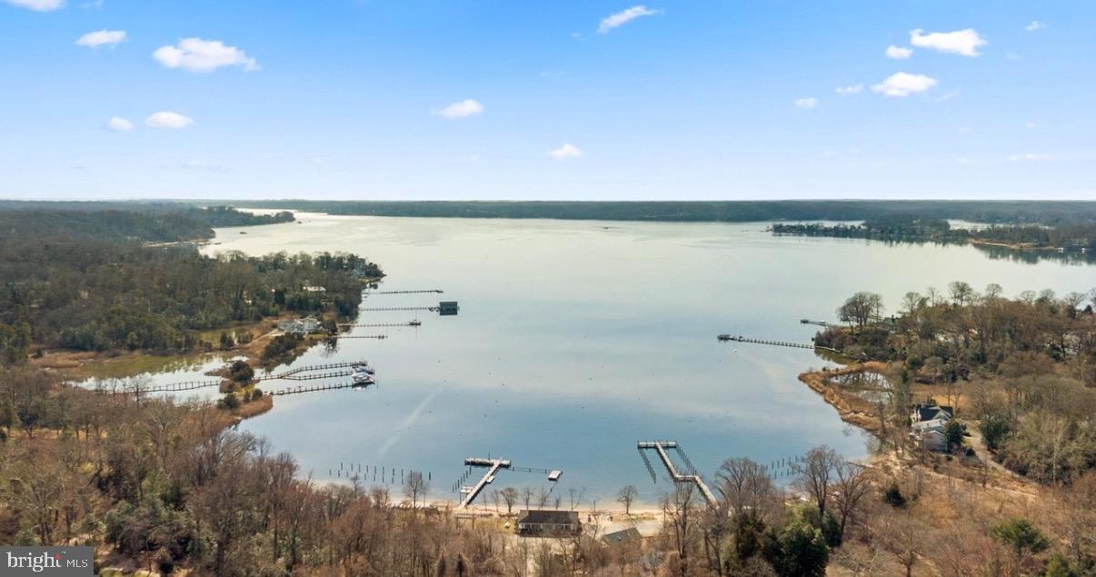 OLDE SEVERNA PARK - Residential