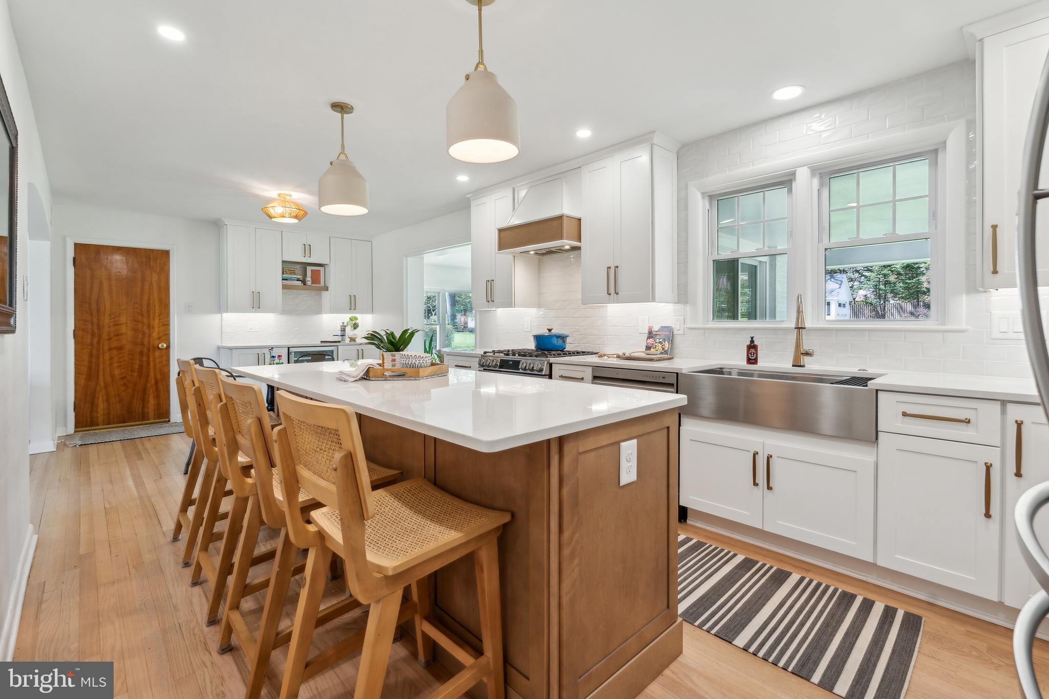 OLDE SEVERNA PARK - Residential