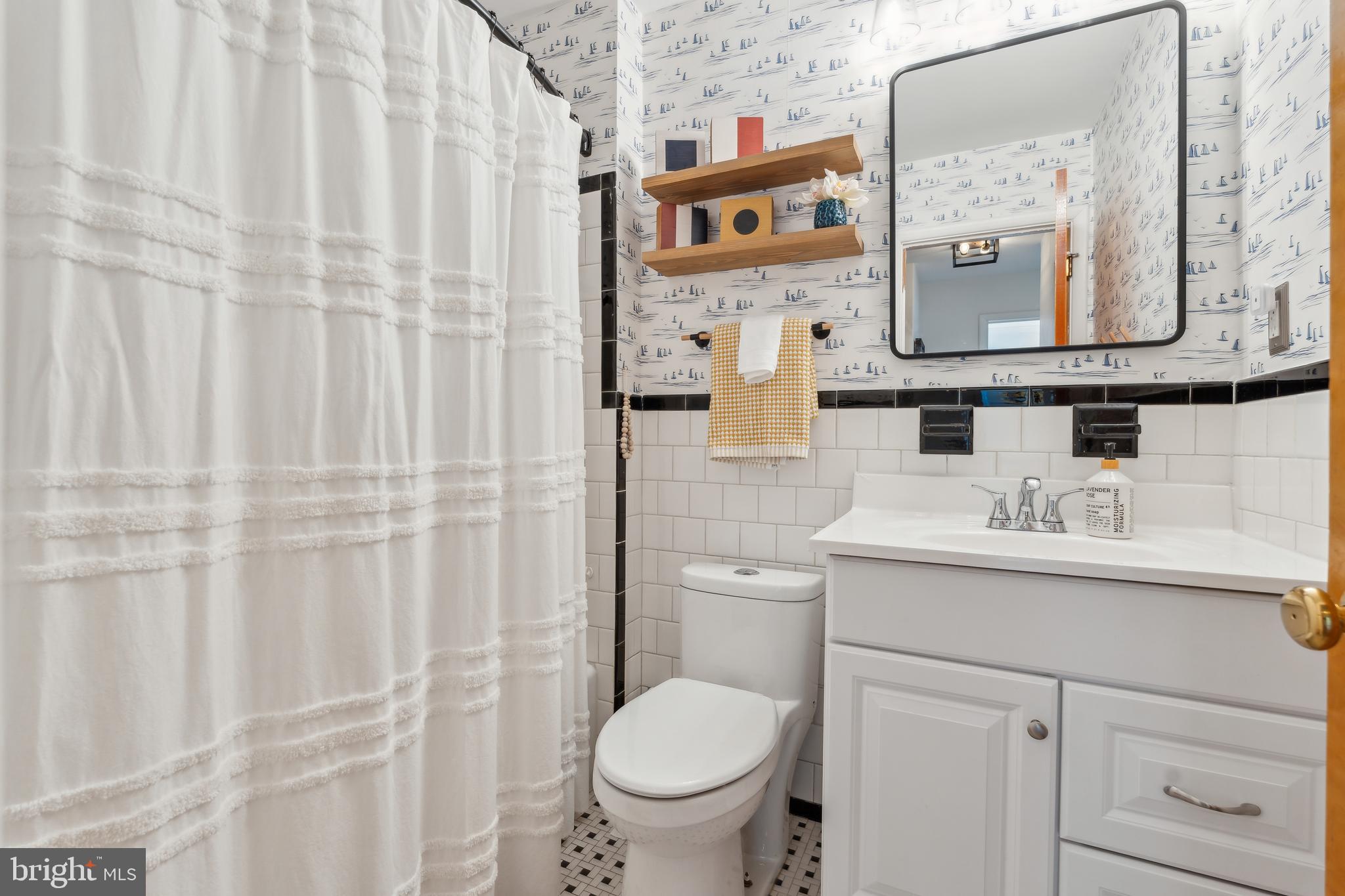 OLDE SEVERNA PARK - Residential