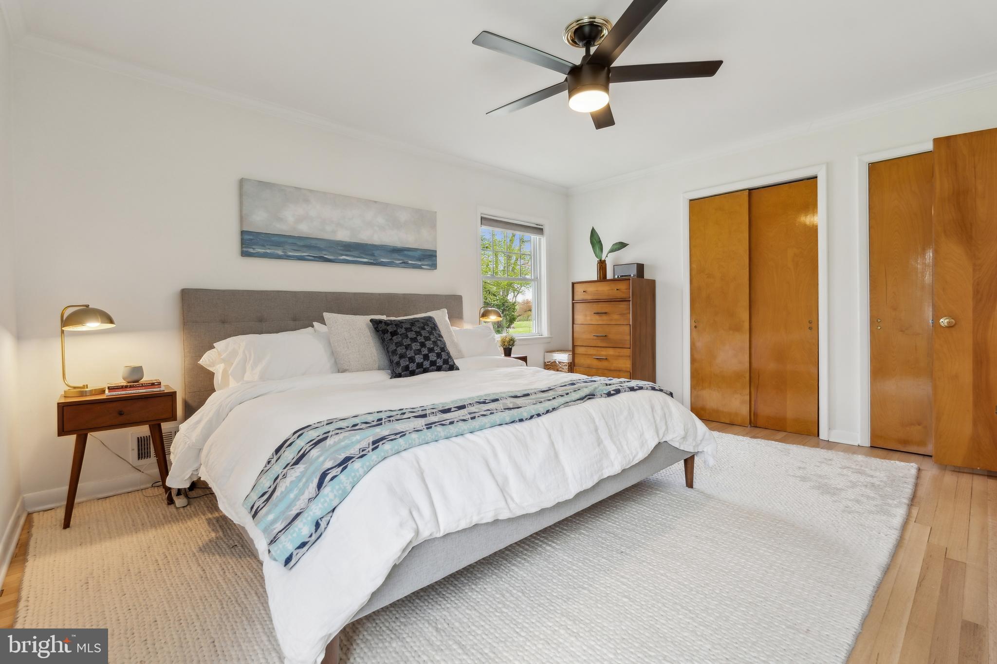 OLDE SEVERNA PARK - Residential