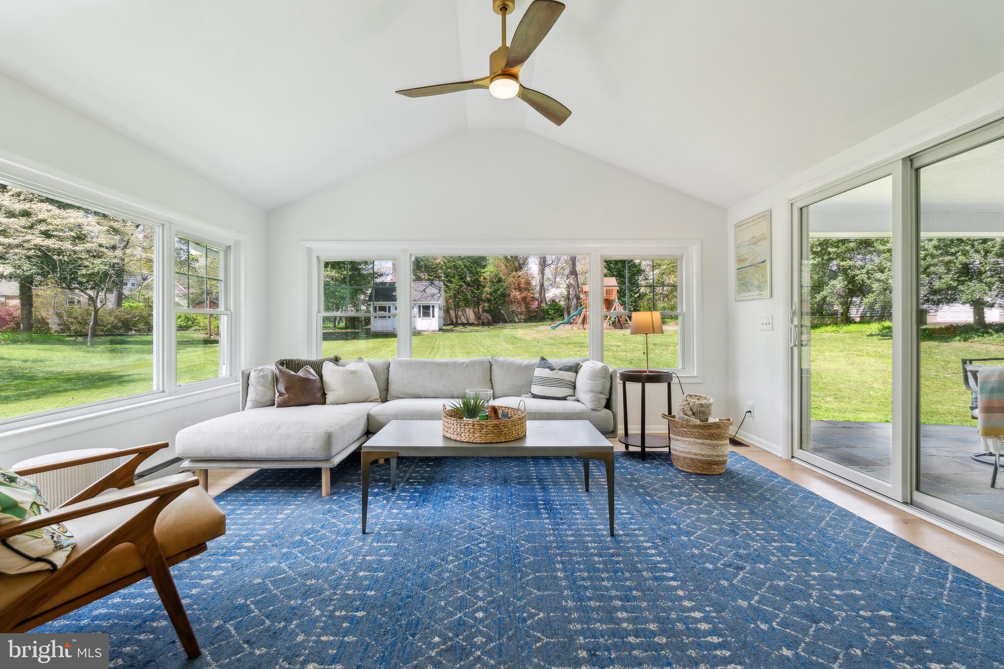 OLDE SEVERNA PARK - Residential