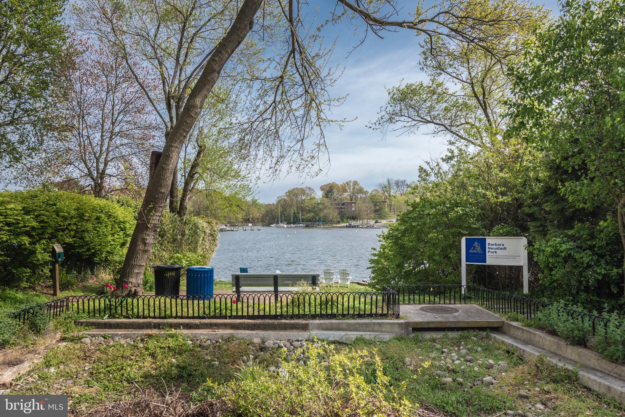 MURRAY HILL - Residential