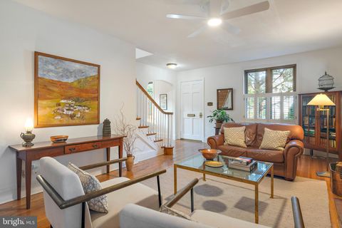 Homes For Sale - 637 Chase Street<br/> ANNAPOLIS, MD 21401