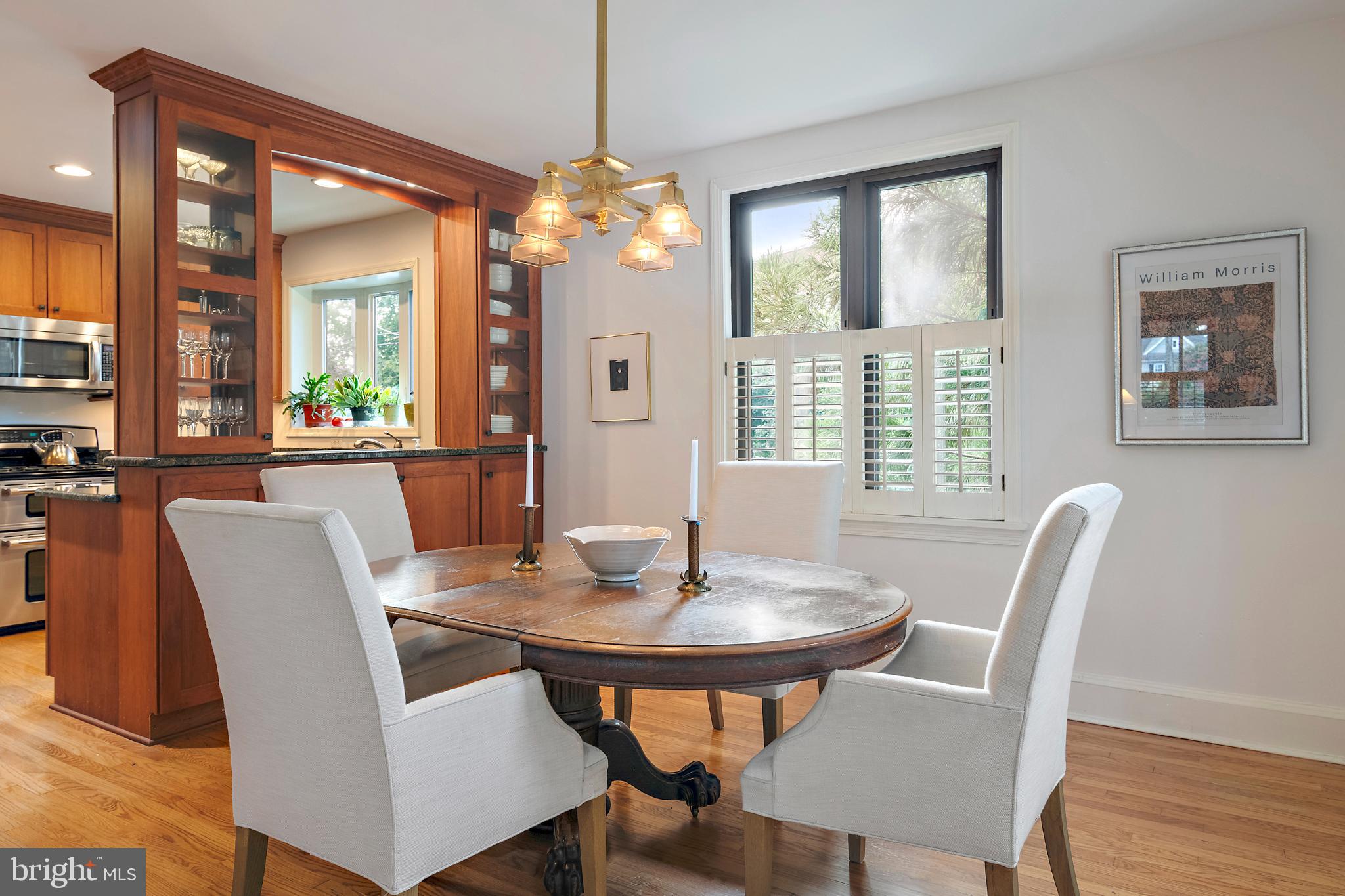 MURRAY HILL - Residential