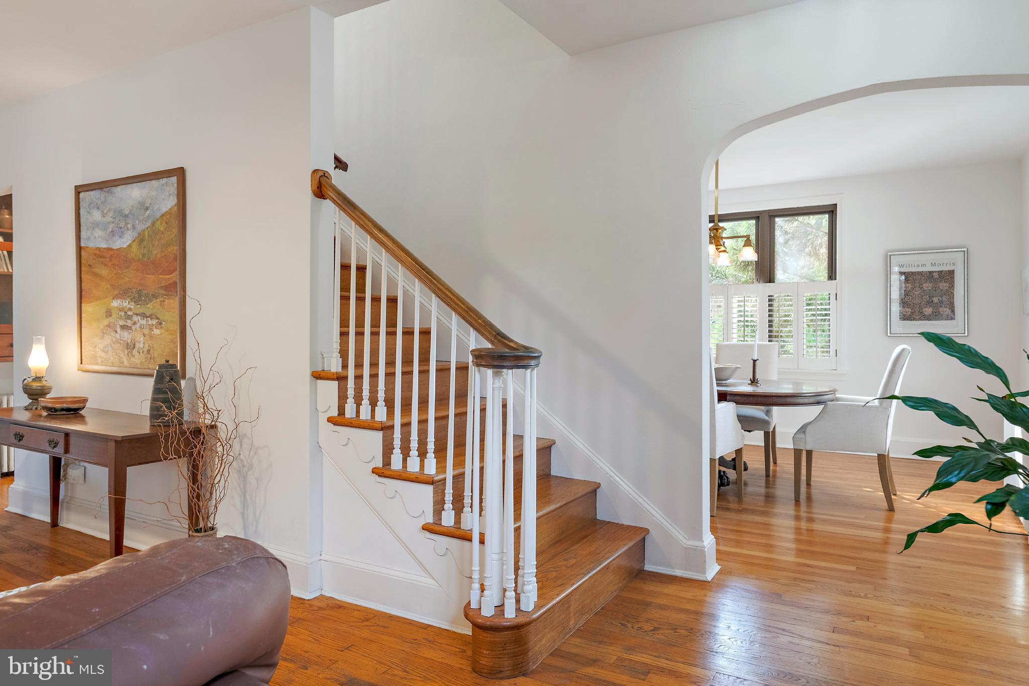 MURRAY HILL - Residential