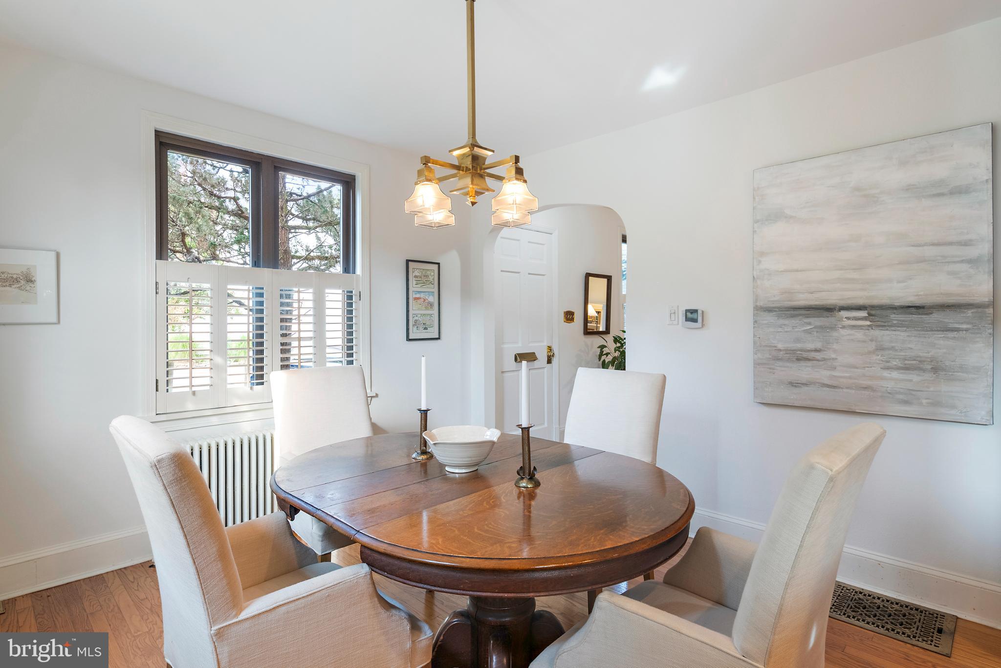 MURRAY HILL - Residential