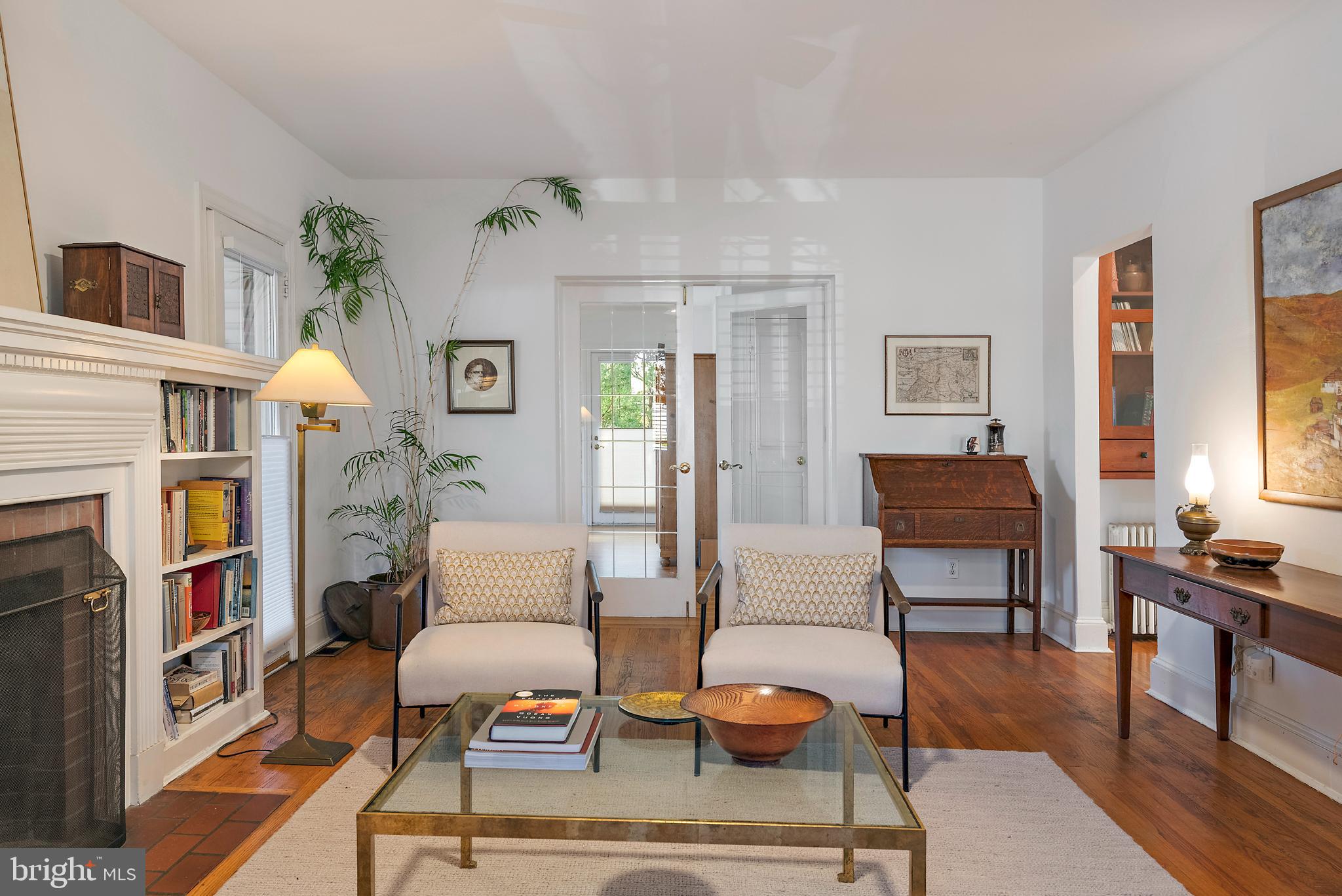 MURRAY HILL - Residential