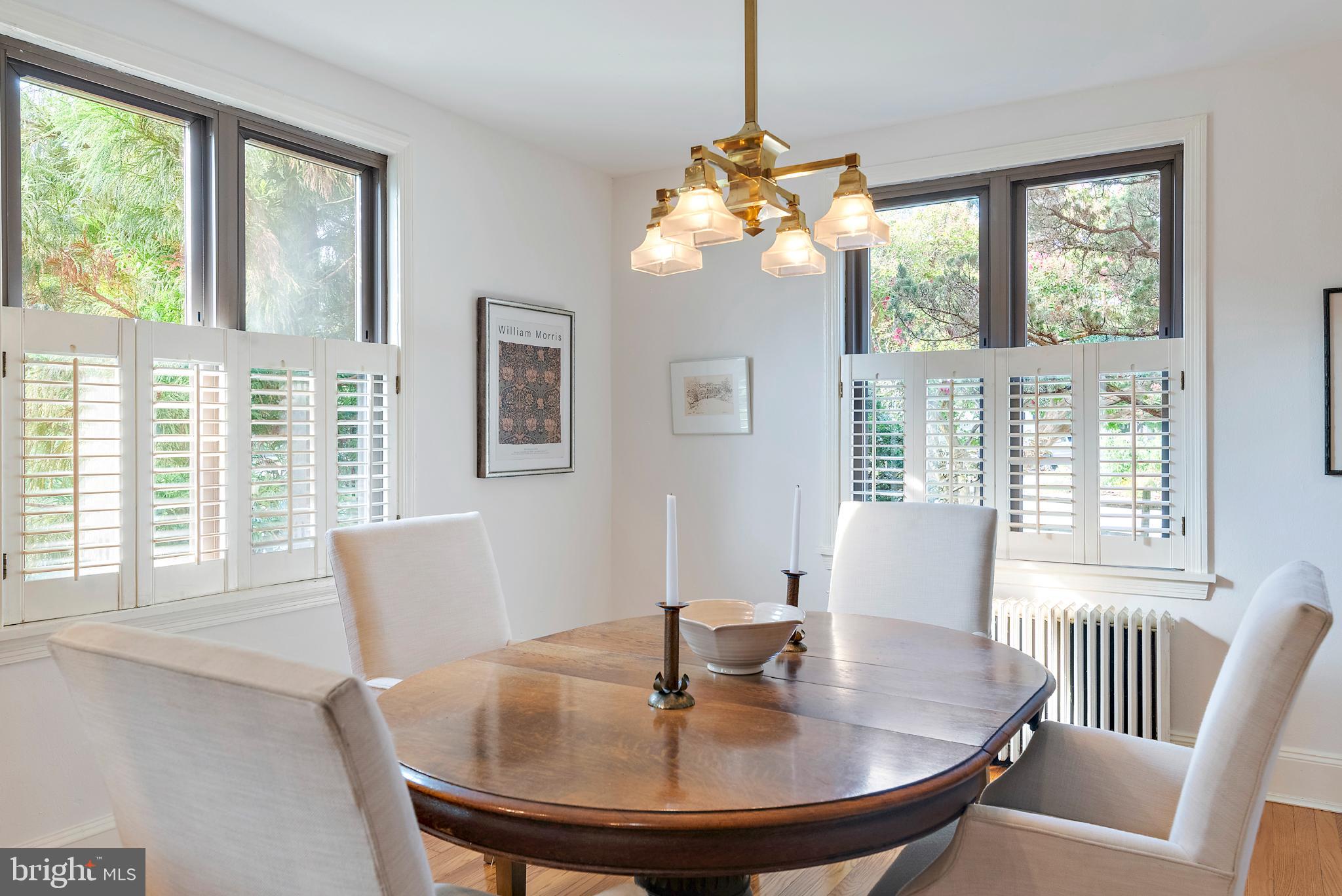 MURRAY HILL - Residential