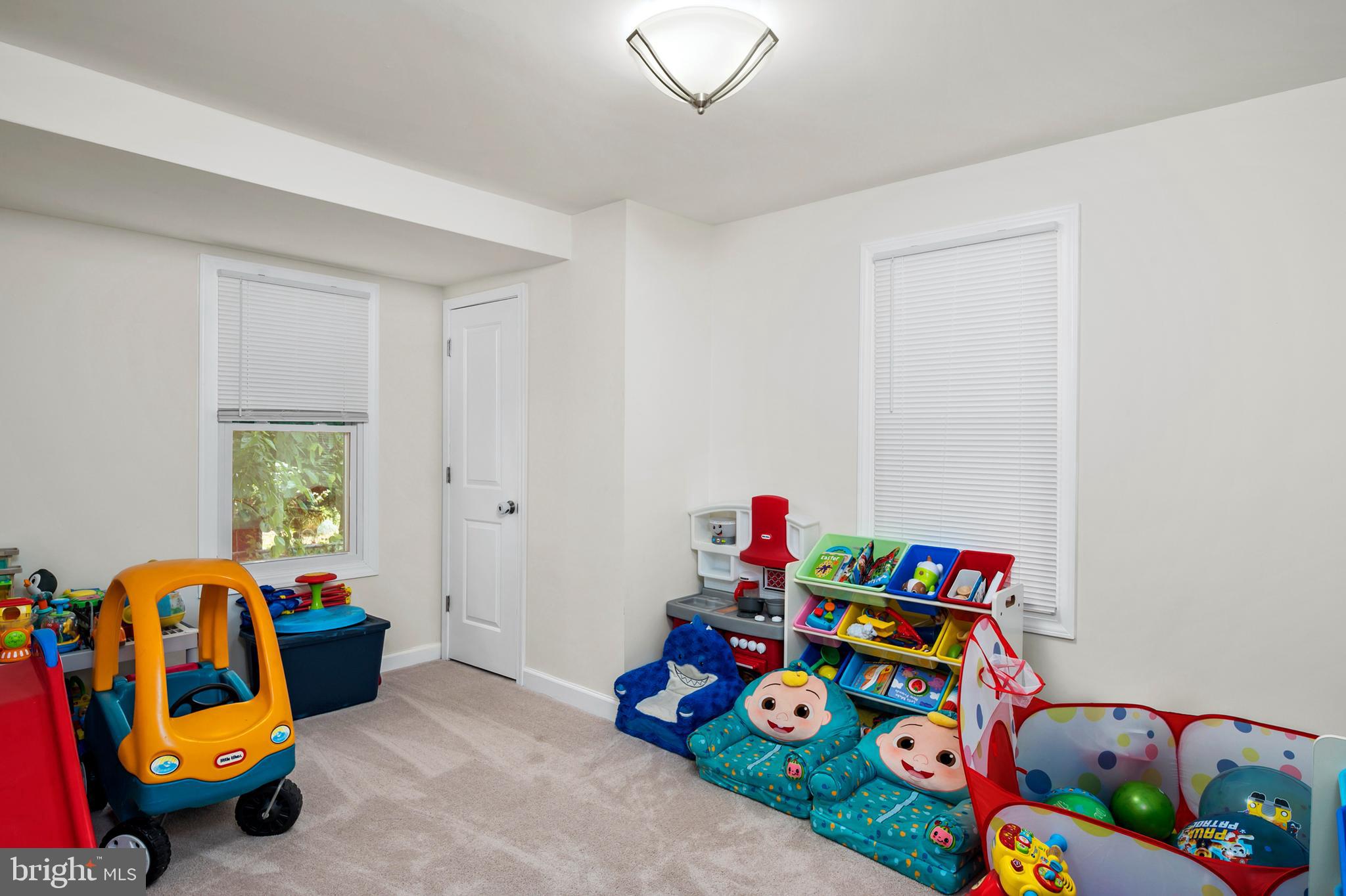 RANDALLSTOWN - Residential