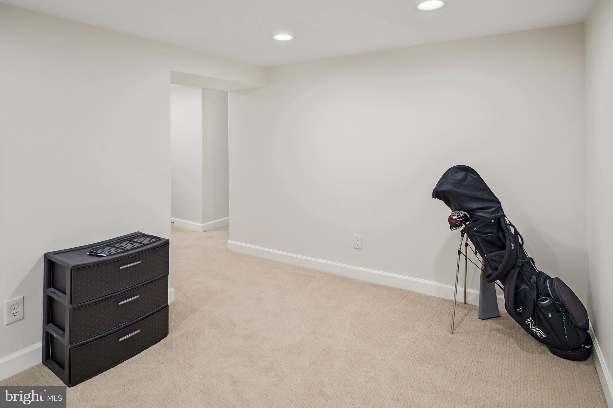 RANDALLSTOWN - Residential